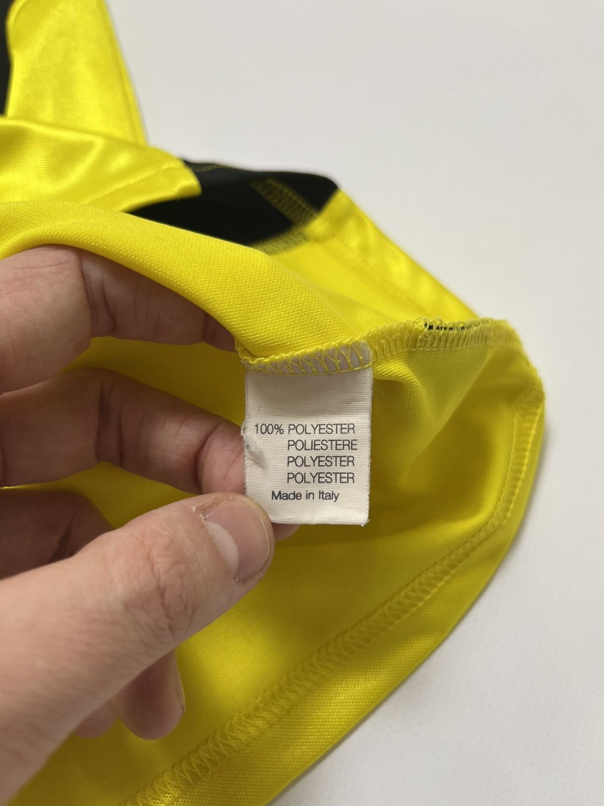 Vintage BSC Young Boys Gems Home Football Jersey Hodel #2 Size US L / EU 52-54 / 3 - 15 Thumbnail