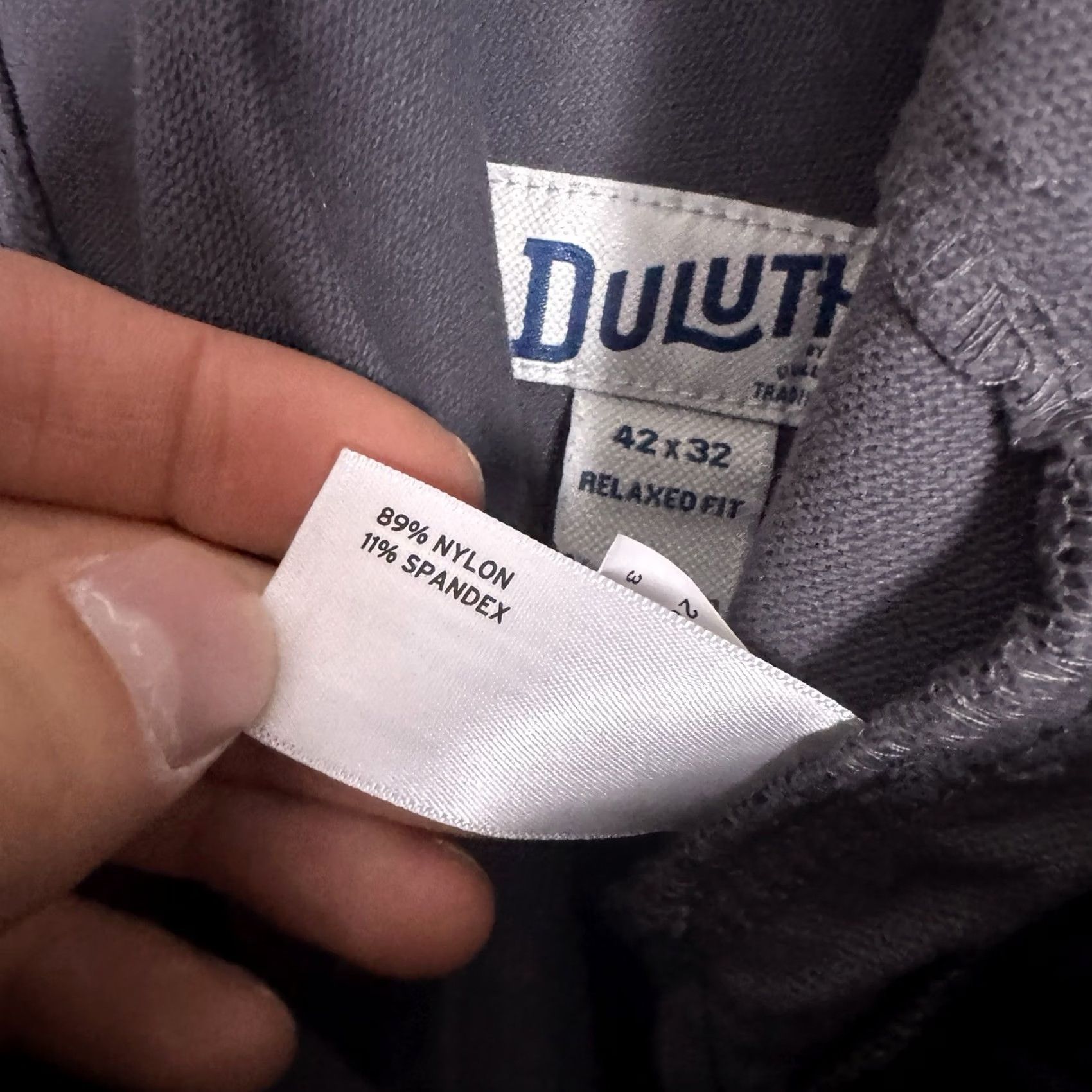 Vintage Duluth Trading Pants Mens 42x32 Flexpedition Cargo Nylon Stretch Relaxed 75291 Pants Mens 42x32 Grey Nylon Cargo Stretch Relaxed Size US 42 / EU 58 - 6 Thumbnail