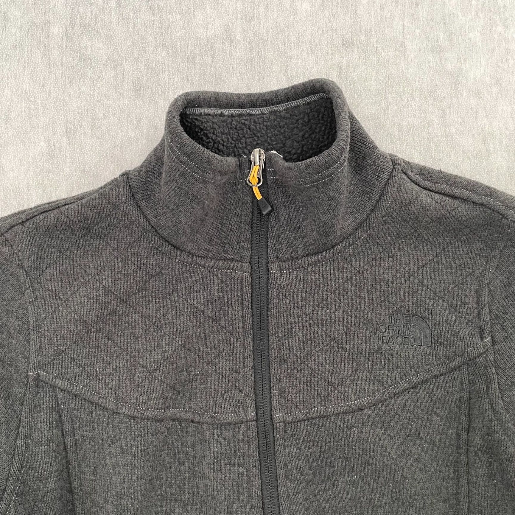 The North Face The North Face Jacket Womens Small Gray Full Zip Fleece Mock Neck Logo Ladies S Size S / US 4 / IT 40 - 4 Thumbnail