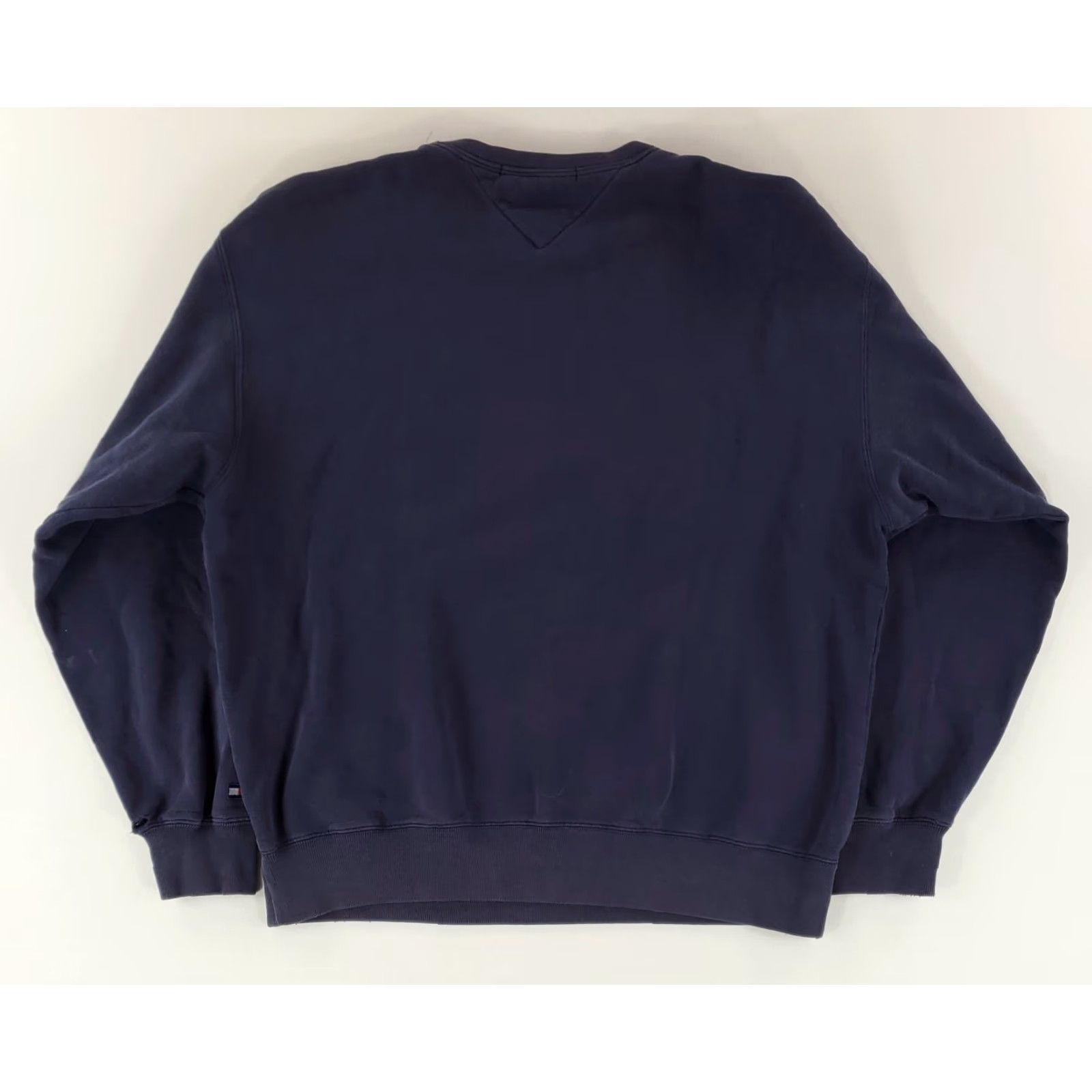 Tommy Hilfiger VINTAGE Tommy Hilfiger Sweatshirt Mens M Blue Distressed 90s Spellout Pullover Size US M / EU 48-50 / 2 - 7 Thumbnail