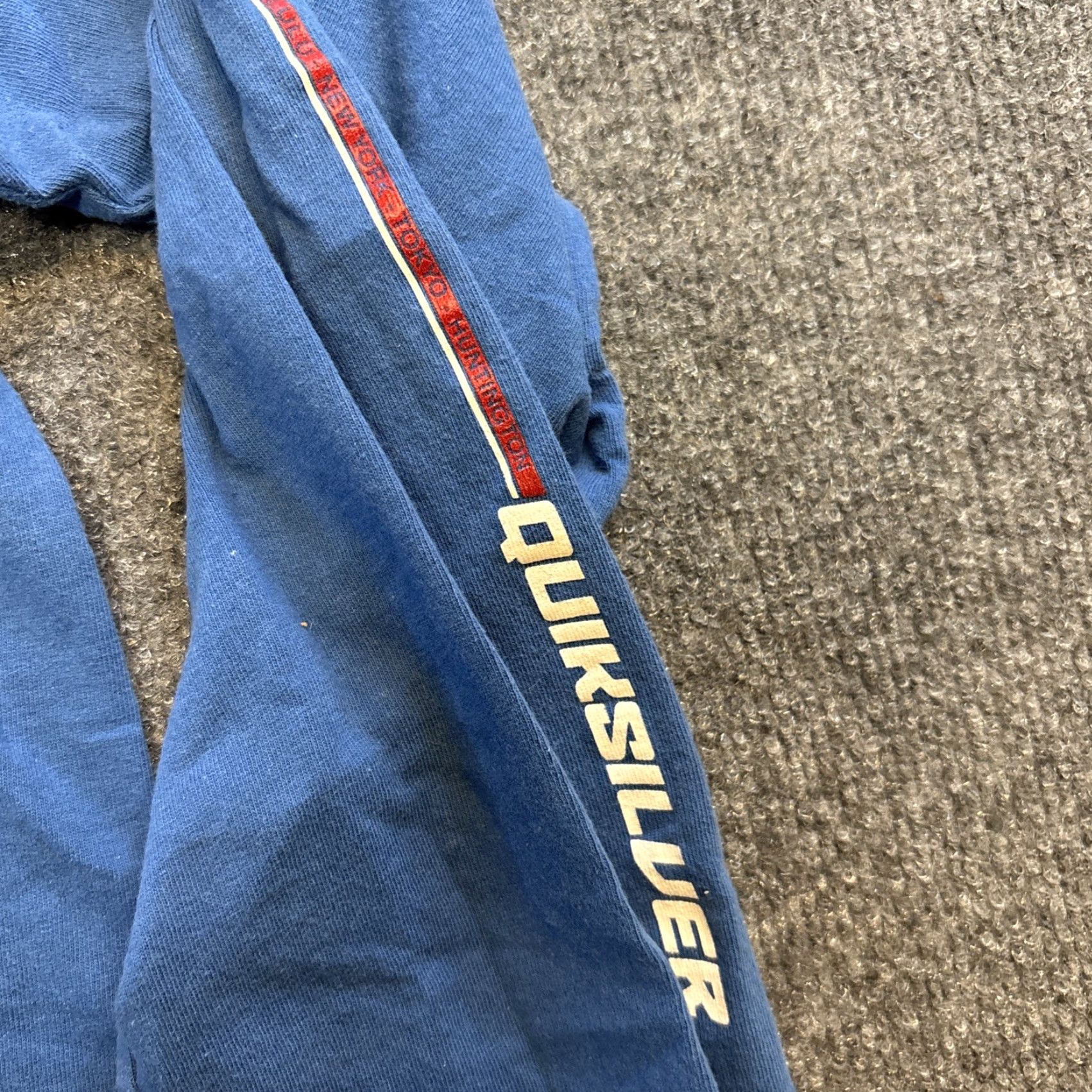 Quiksilver VINTAGE Quiksilver Long Sleeve T-Shirt Men’s XL Blue Sleeve Hits Shirt Mens XL Blue Skate T Shirt Size US XL / EU 56 / 4 - 4 Thumbnail