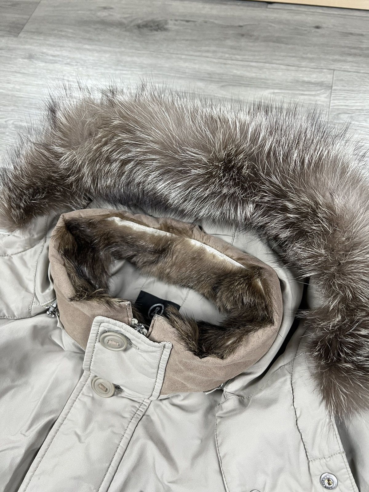 Bogner Bogner jacket down parka Natural fur men’s Size L Size US M / EU 48-50 / 2 - 9 Thumbnail