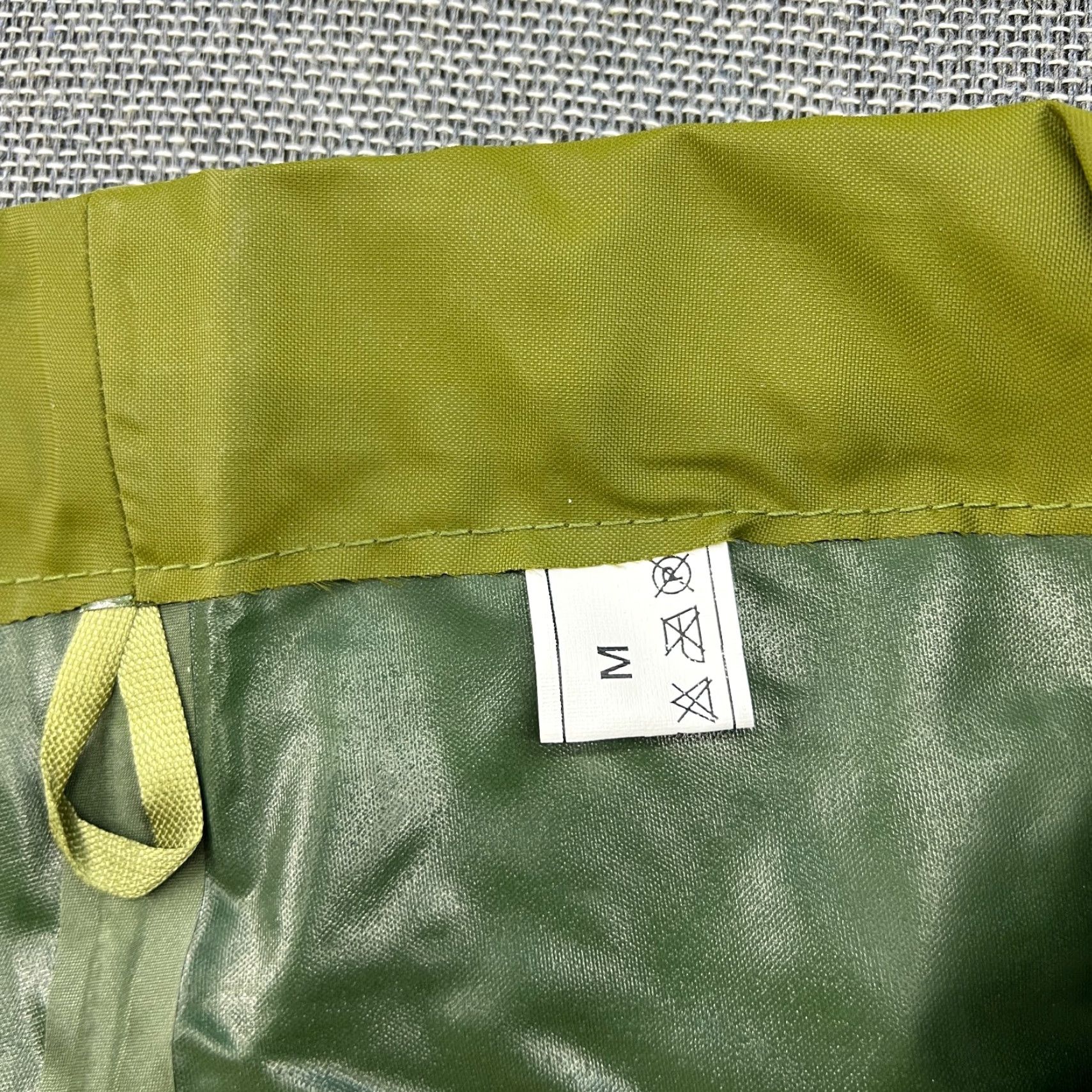 Rains Aalesund Oljeklede Mens Wateproof Rain Pants M Military Green Outdoor Army Pants Men Medium Green Waterproof Rain Pants Mens Size US 31 - 6 Thumbnail