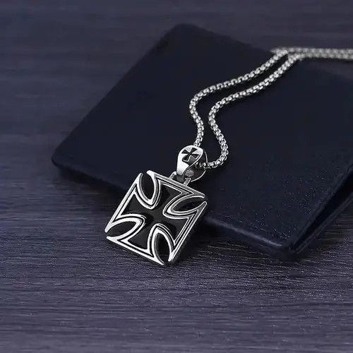 Jewelry Classic Knights Templar Cross Medal Pendant Necklace Size ONE SIZE - 4 Thumbnail