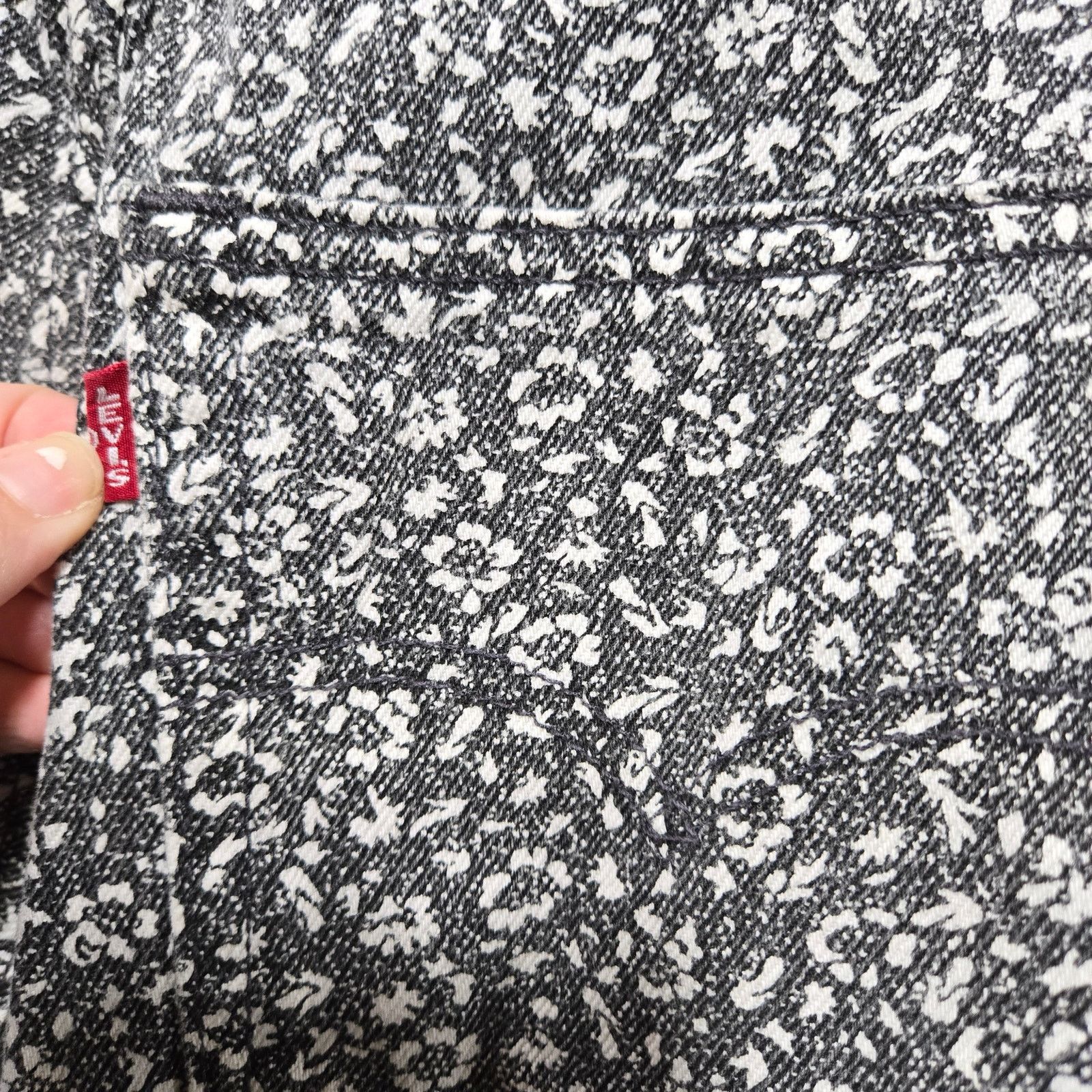 Levi's Levi's Floral Baggy Dad Jeans Size 26 Size 26" / US 2 / IT 38 - 10 Thumbnail