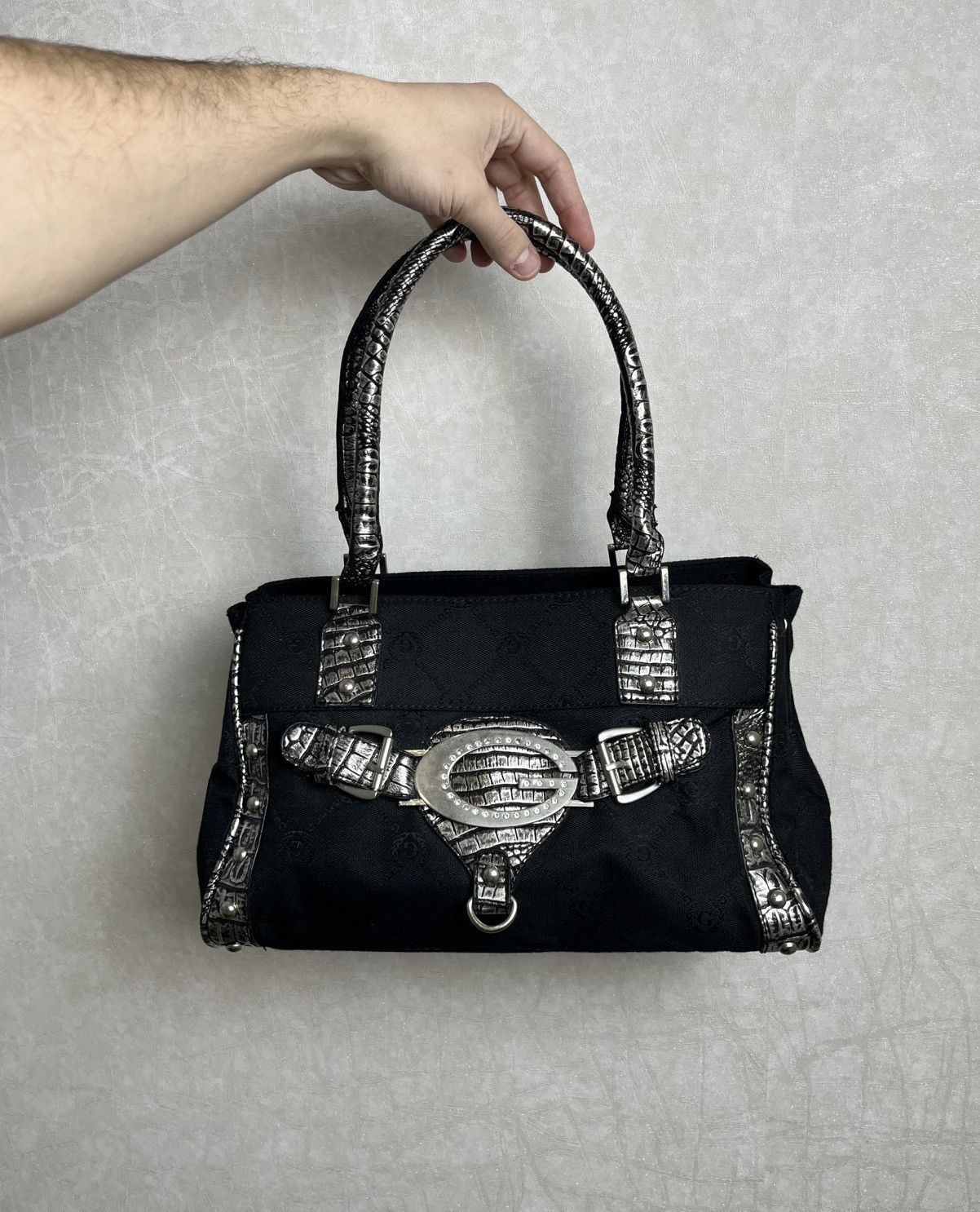 Vintage Guess Style Y2K Buckle Logo Handle Bag 90s