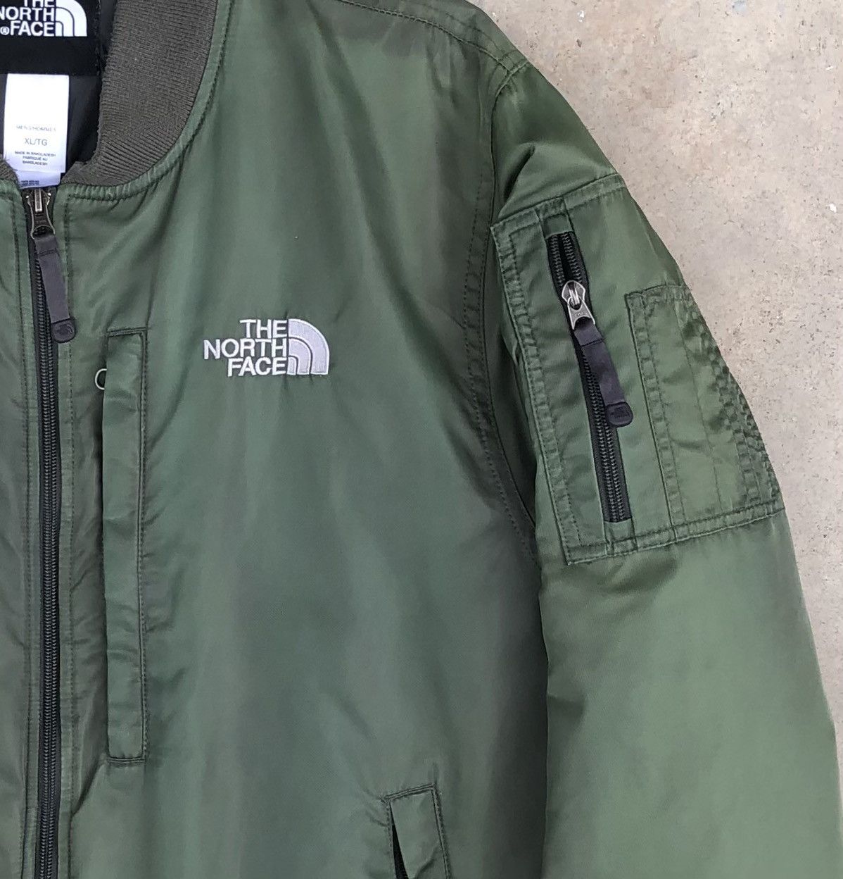 The North Face Vintage The North Face Green Sun Faded Bomber Jacket Size US XL / EU 56 / 4 - 6 Thumbnail