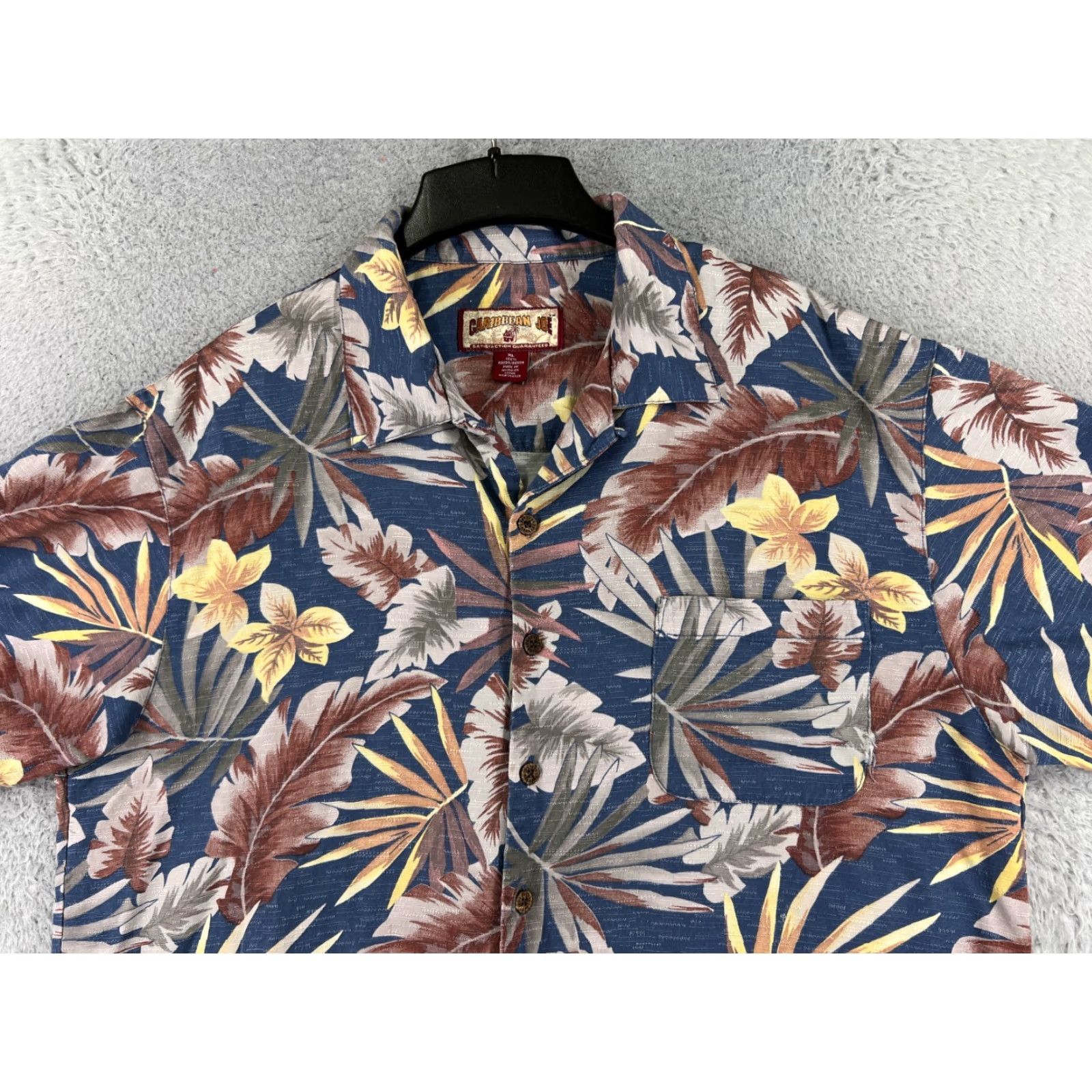 Vintage Caribbean Joe Shirt Men Button-Up Hawaiian XL Blue 100% Rayon Floral Short Sleeve Collared Size US XL / EU 56 / 4 - 4 Thumbnail