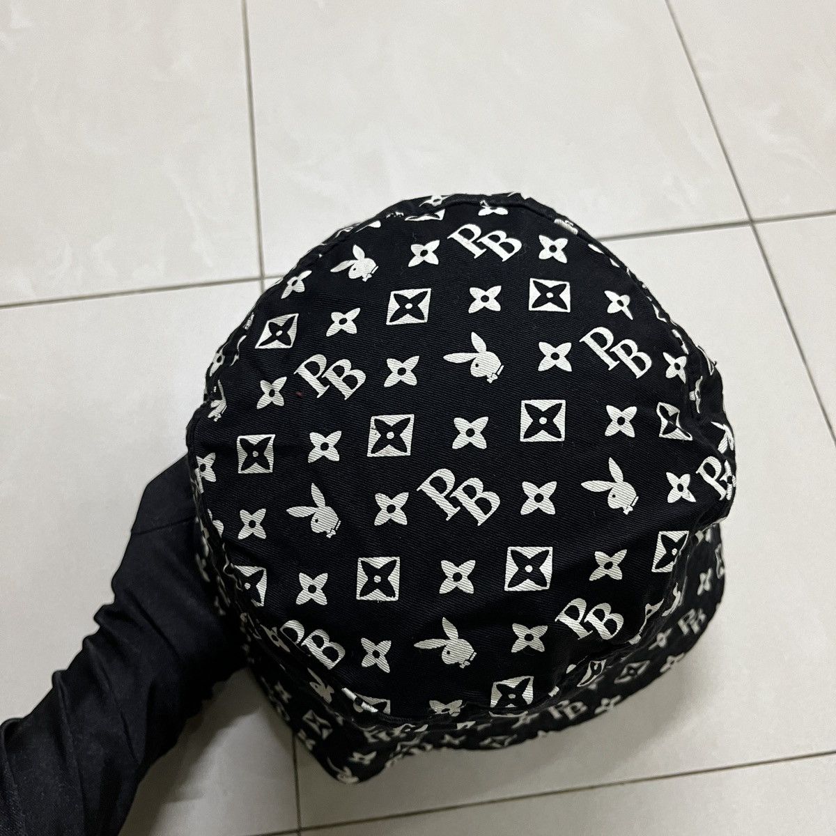 Playboy × Vintage Rare Playboy Monogram Logo Bucket Hat Size ONE SIZE - 3 Thumbnail