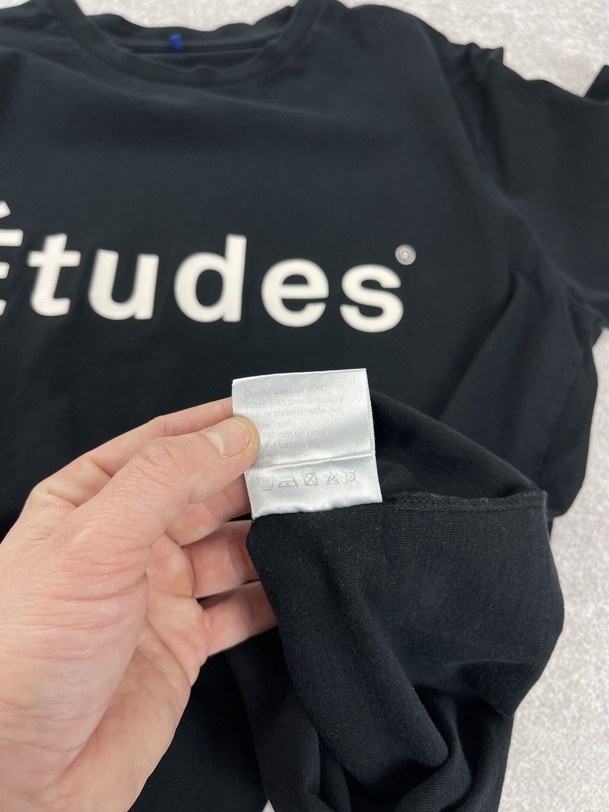 Etudes Etudes Logo Tee T-Shirt Size US L / EU 52-54 / 3 - 10 Thumbnail