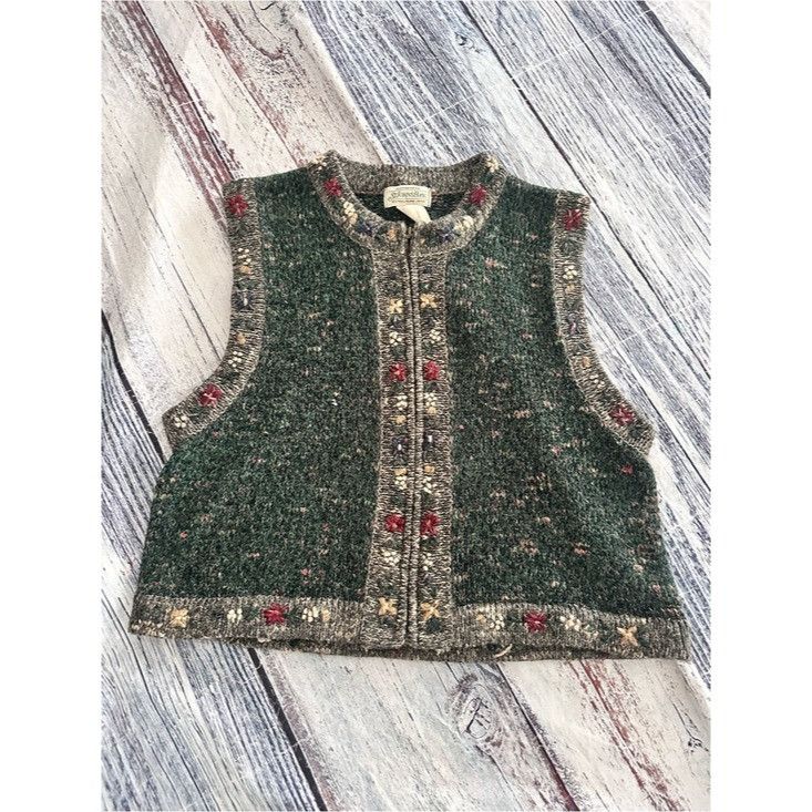 Vintage Vintage St. John’s Bay Green Wool Knit Vest with Floral Embr Size L / US 10 / IT 46 - 2 Thumbnail