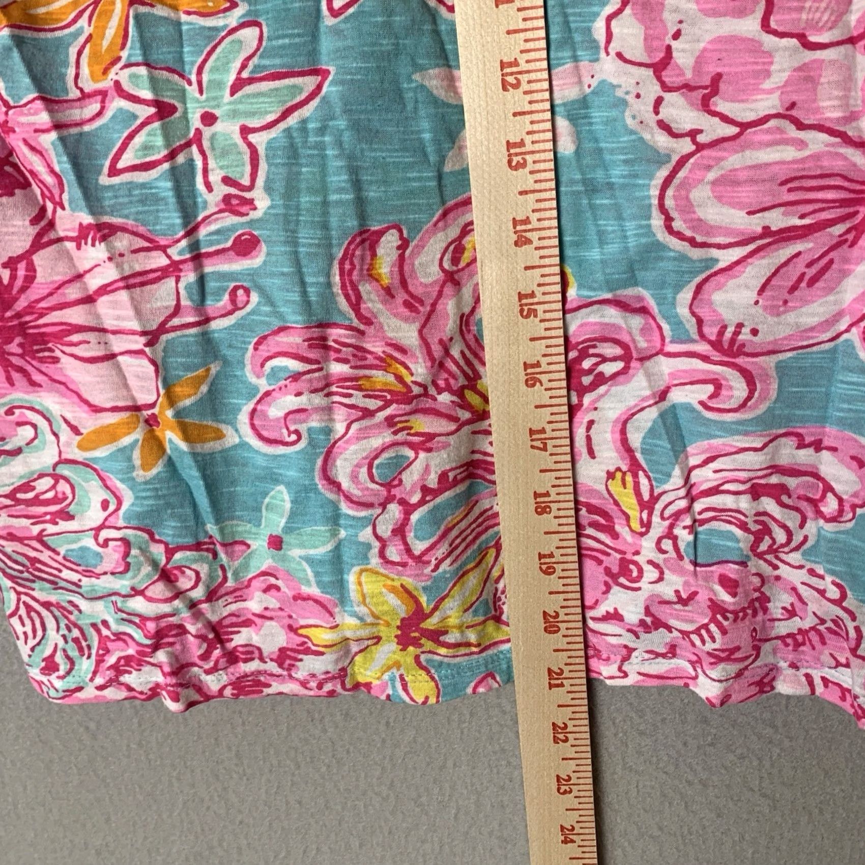 Lilly Pulitzer Lilly Pulitzer Arya Tank Top Womens Small Multicolor Floral Sleeveless V-Neck Beach Travel Tank Shirt Size S / US 4 / IT 40 - 6 Thumbnail