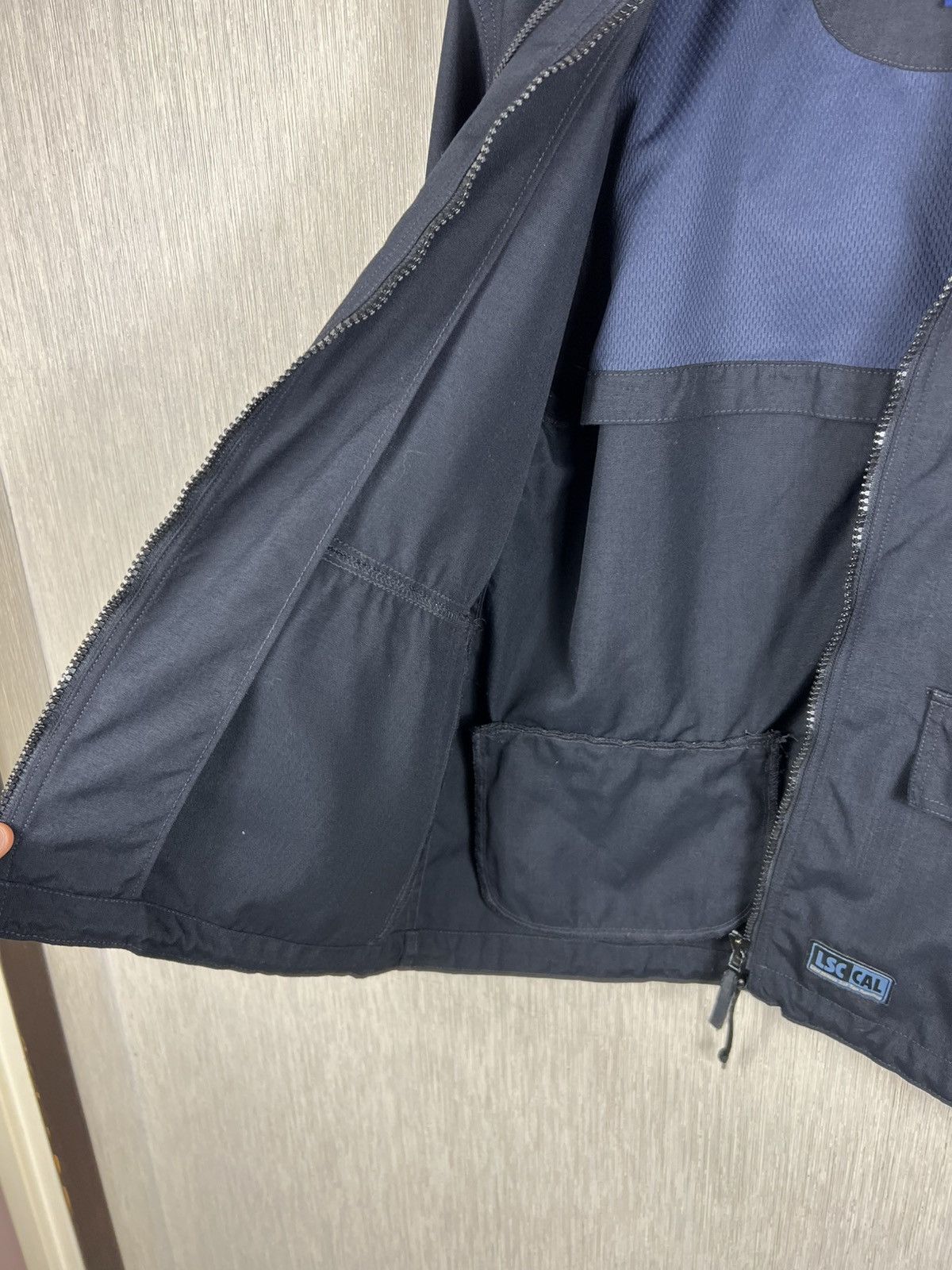 Levi's Vintage 90s Levi’s nylon zip jacket technical casual pocket Size US S / EU 44-46 / 1 - 14 Thumbnail