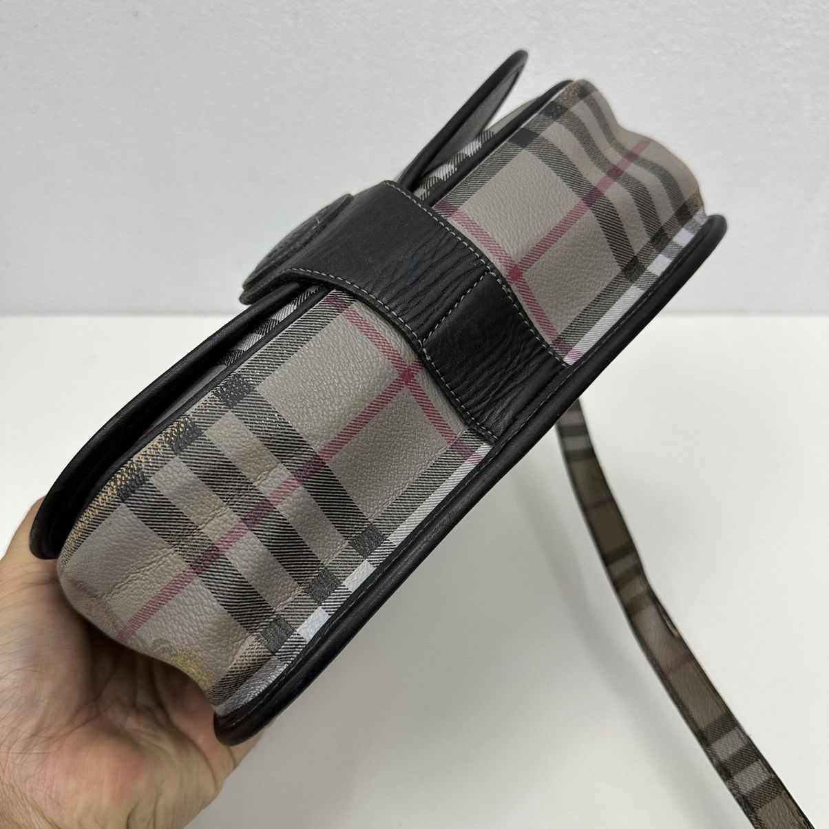Burberry AUTHENTIC VINTAGE BURBERRYS NOVA CHECK GREY SHOULDER BAG Size ONE SIZE - 7 Thumbnail