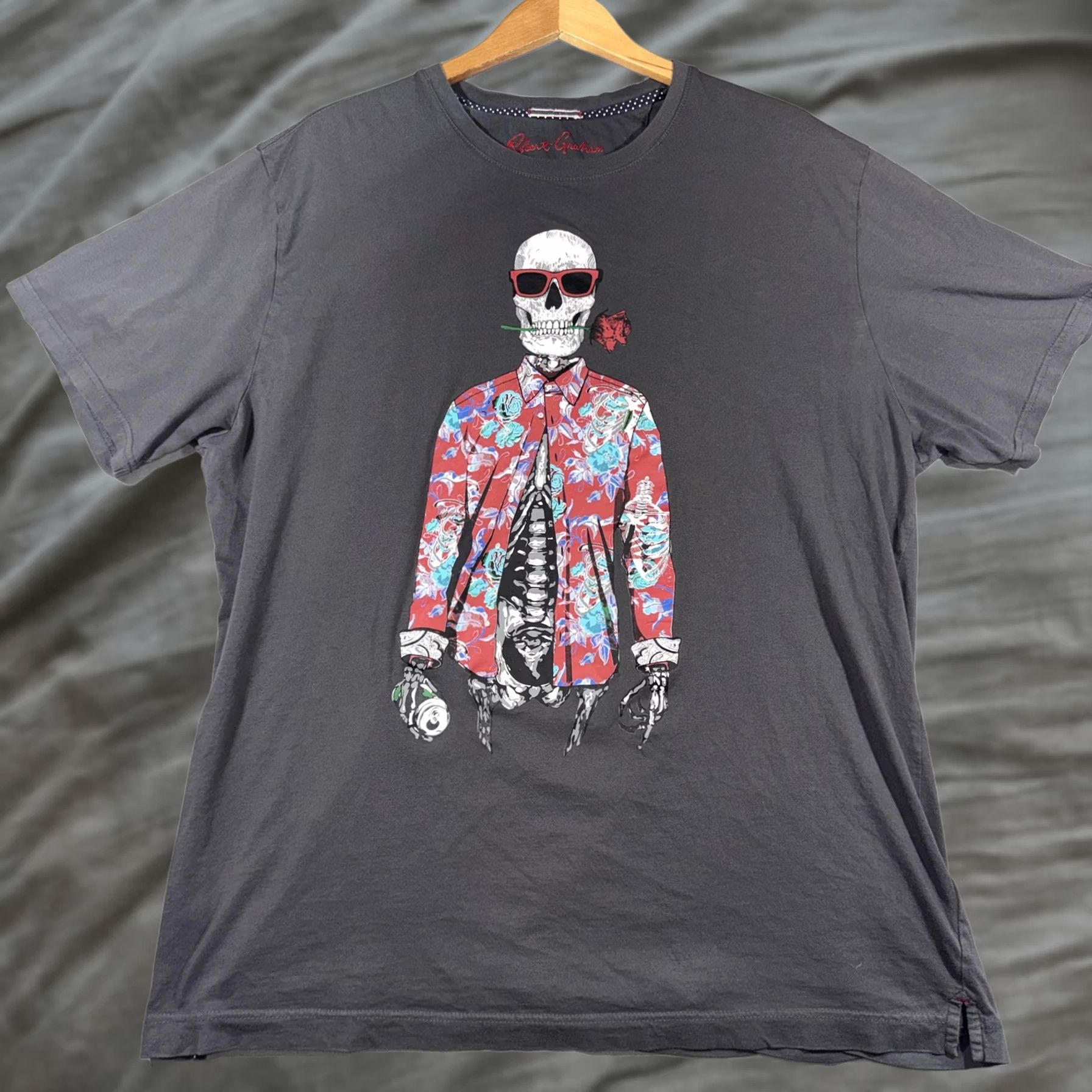 Robert Graham VINTAGE? No. Final: Robert Graham Shirt Mens 2XL Gray Skull Skeleton Floral Graphic Tee Size US XXL / EU 58 / 5 - 1 Thumbnail