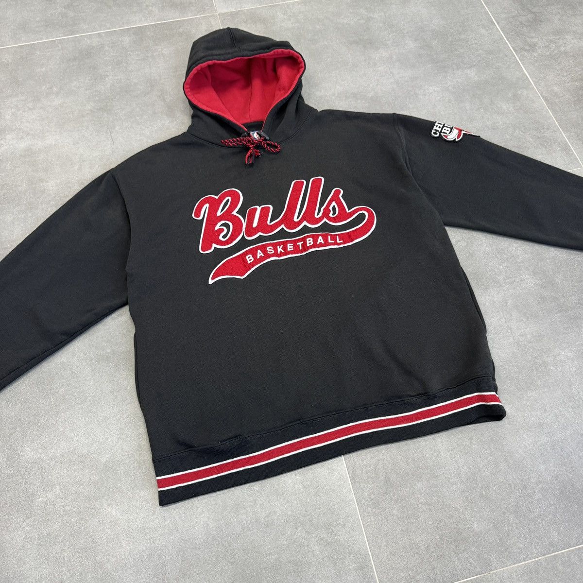 Starter Vintage Starter Chicago Bulls NBA Embroidered Logo Hoodie Size US L / EU 52-54 / 3 - 5 Thumbnail