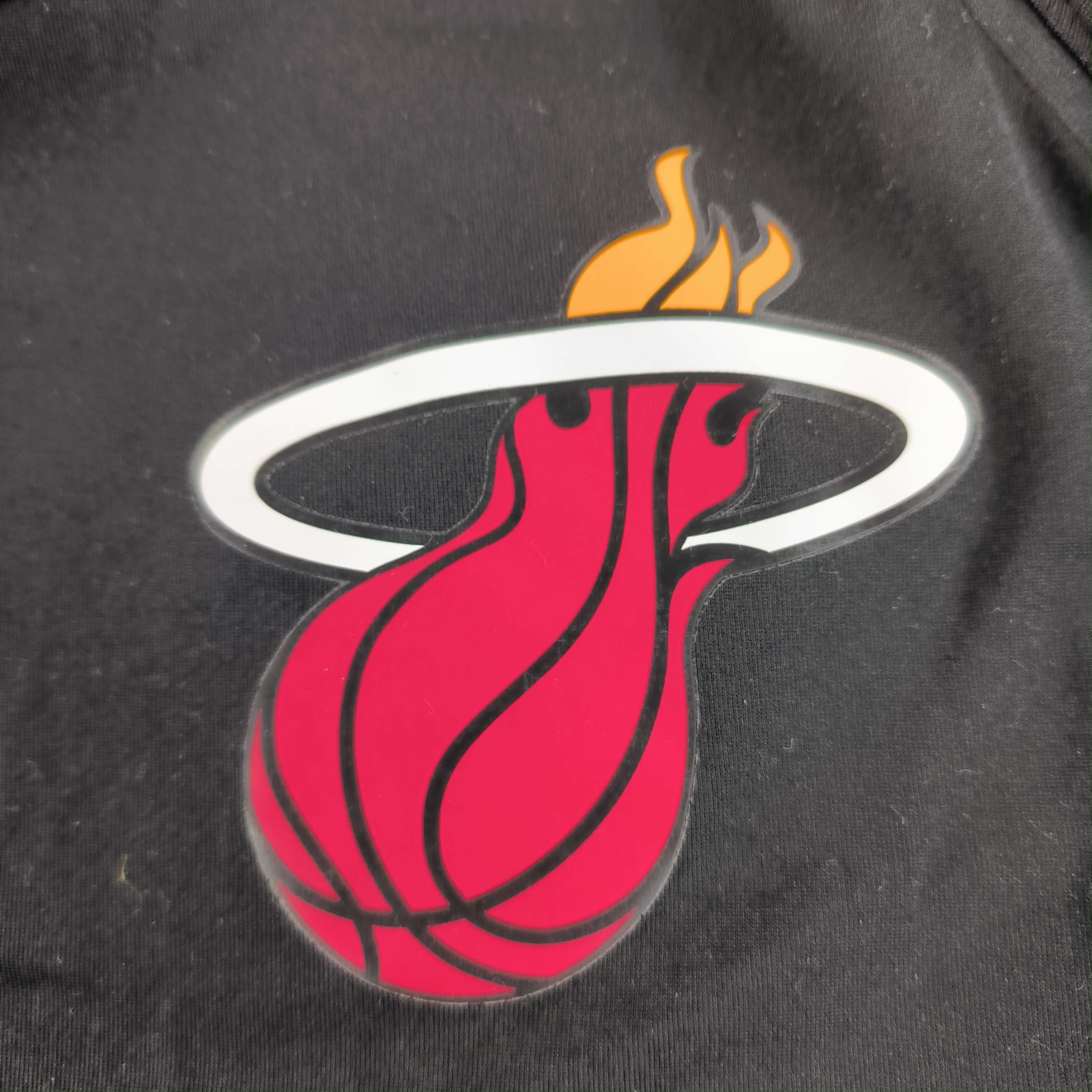 Nike Miami Heat Nike NBA training jersey shirt size M Size US M / EU 48-50 / 2 - 4 Thumbnail