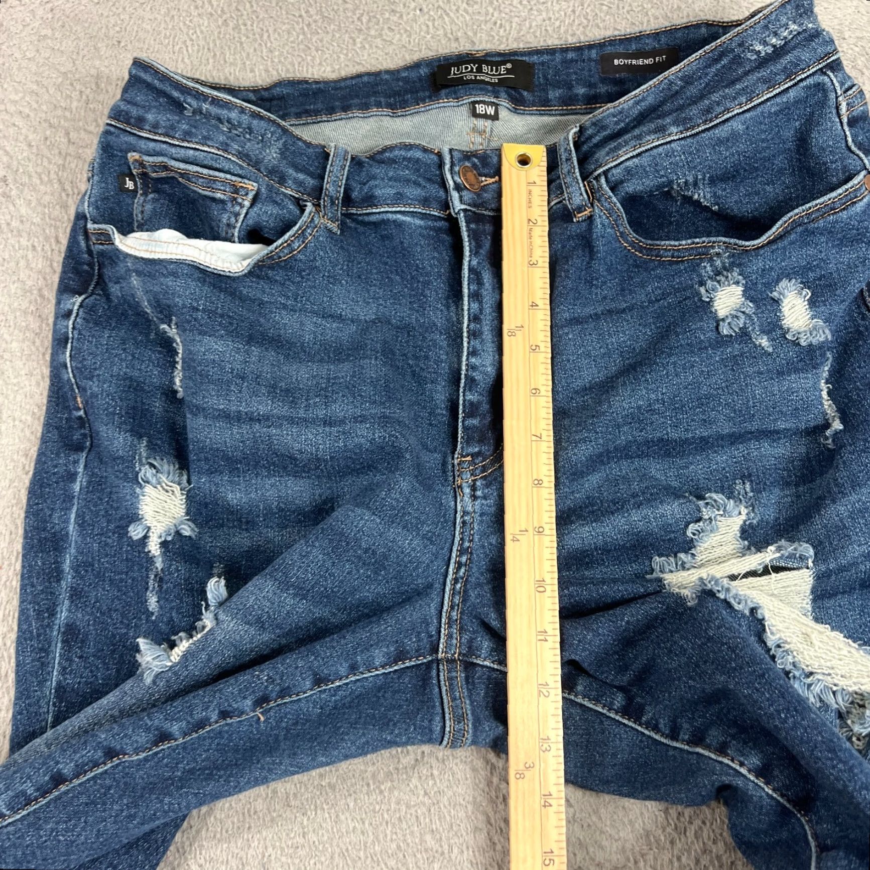 Vintage Judy Blue Jeans Womens Plus Sz18 Distressed Grunge Boyfriend Fit 5-Pocket Denim Blue Slim Fit Jeans Women Size 40" / US 18 - 6 Thumbnail