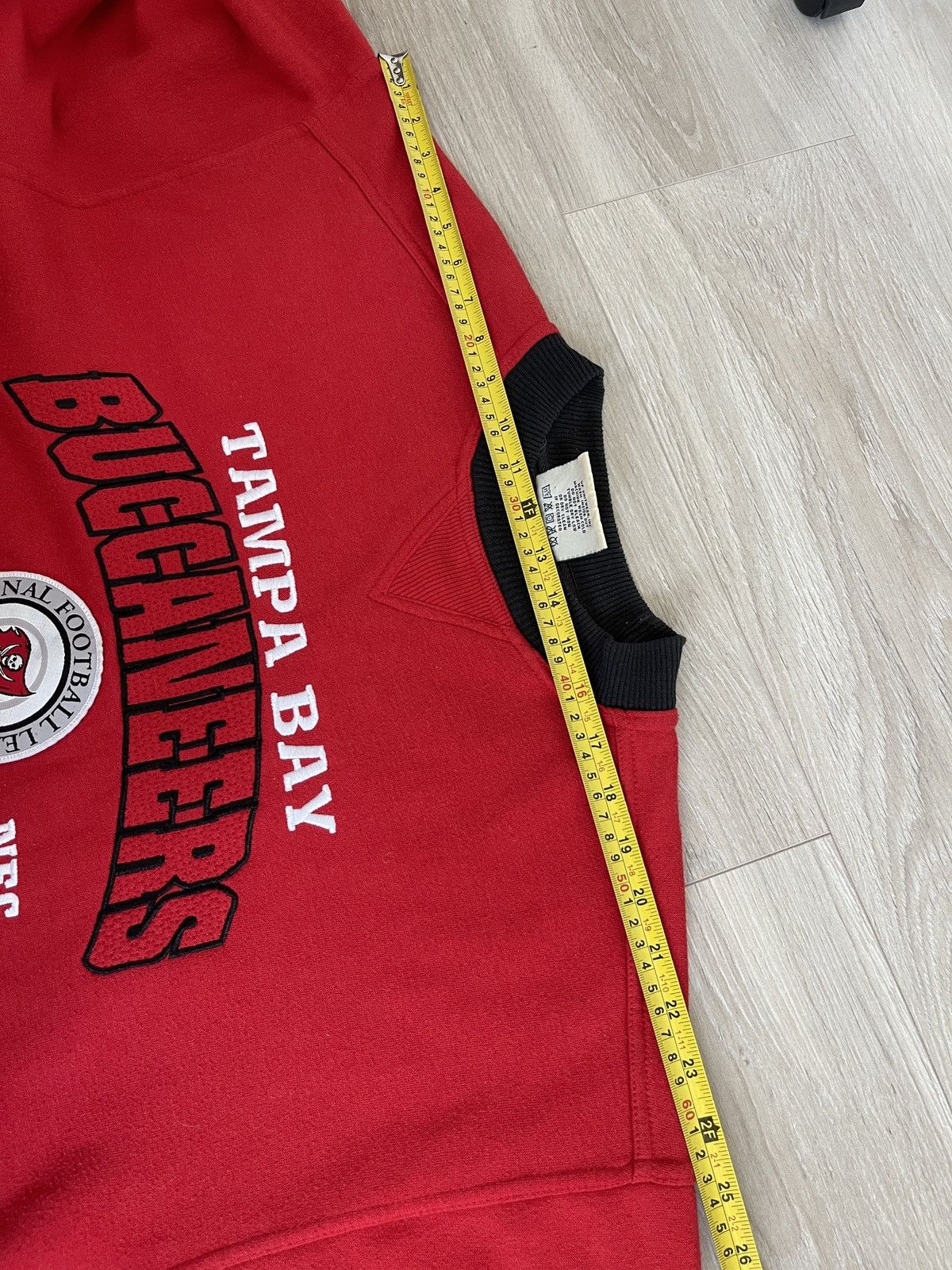 Lee Vintage tampa bay Buccaneers Lee Sport Sweatshirt L Size US L / EU 52-54 / 3 - 9 Thumbnail