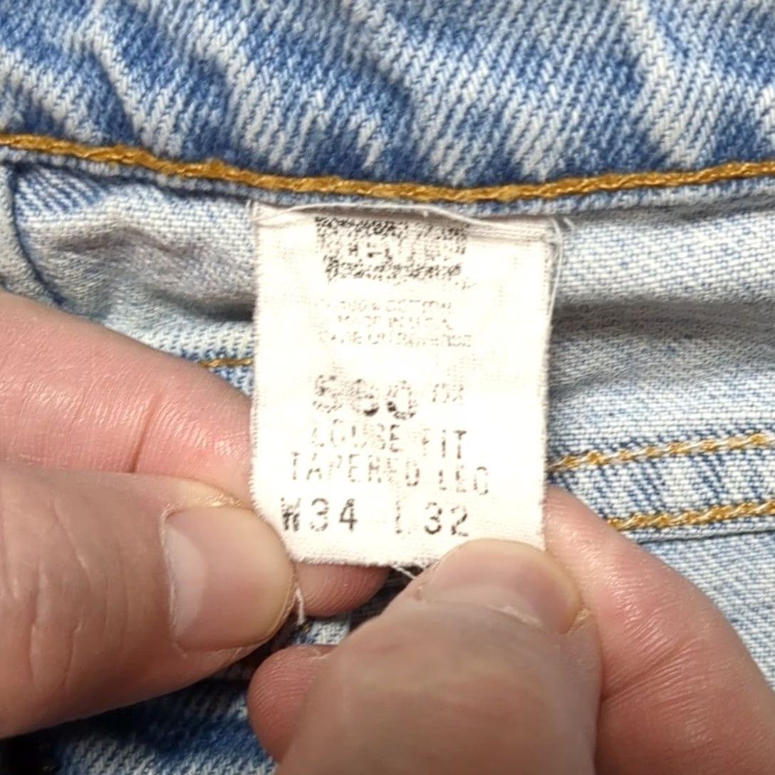 Levi's VTG Levi's 560 Loose Fit Tapered Leg Jeans Light Wash 34x32 Made in USA 90s Men Jeans Size US 34 / EU 50 - 6 Thumbnail