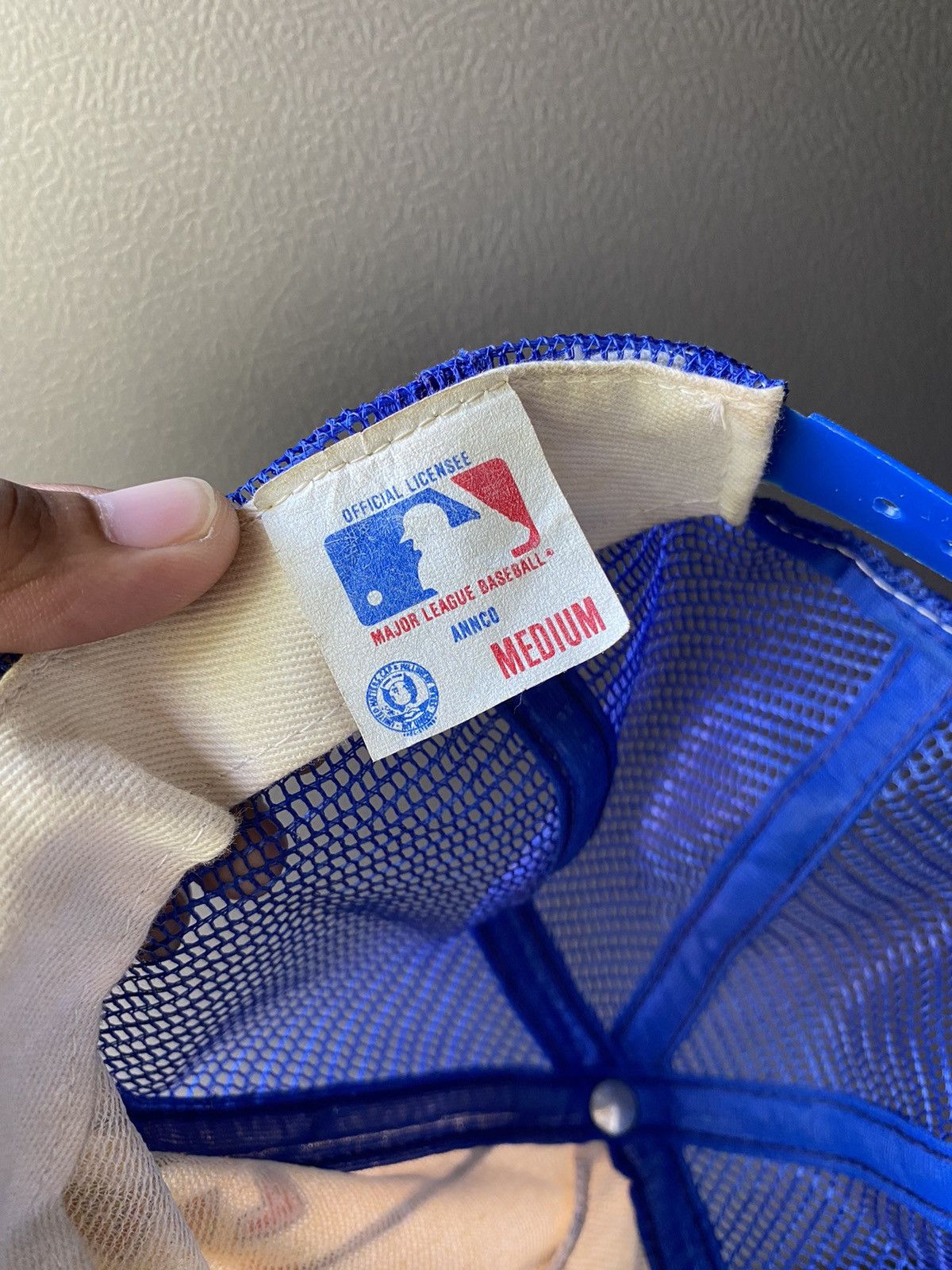 MLB × Sports Specialties Rare 90s Chicago Cubs striped mesh trucker hats Size ONE SIZE - 6 Thumbnail