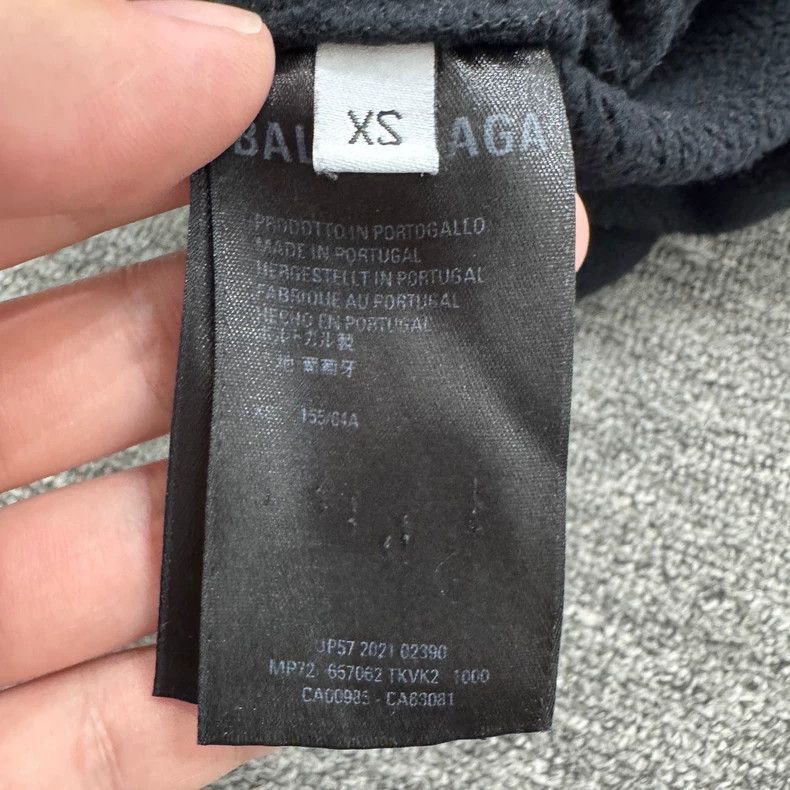 Balenciaga Balenciaga size XS Old shorts with holes in them Size US 28 / EU 44 - 3 Thumbnail