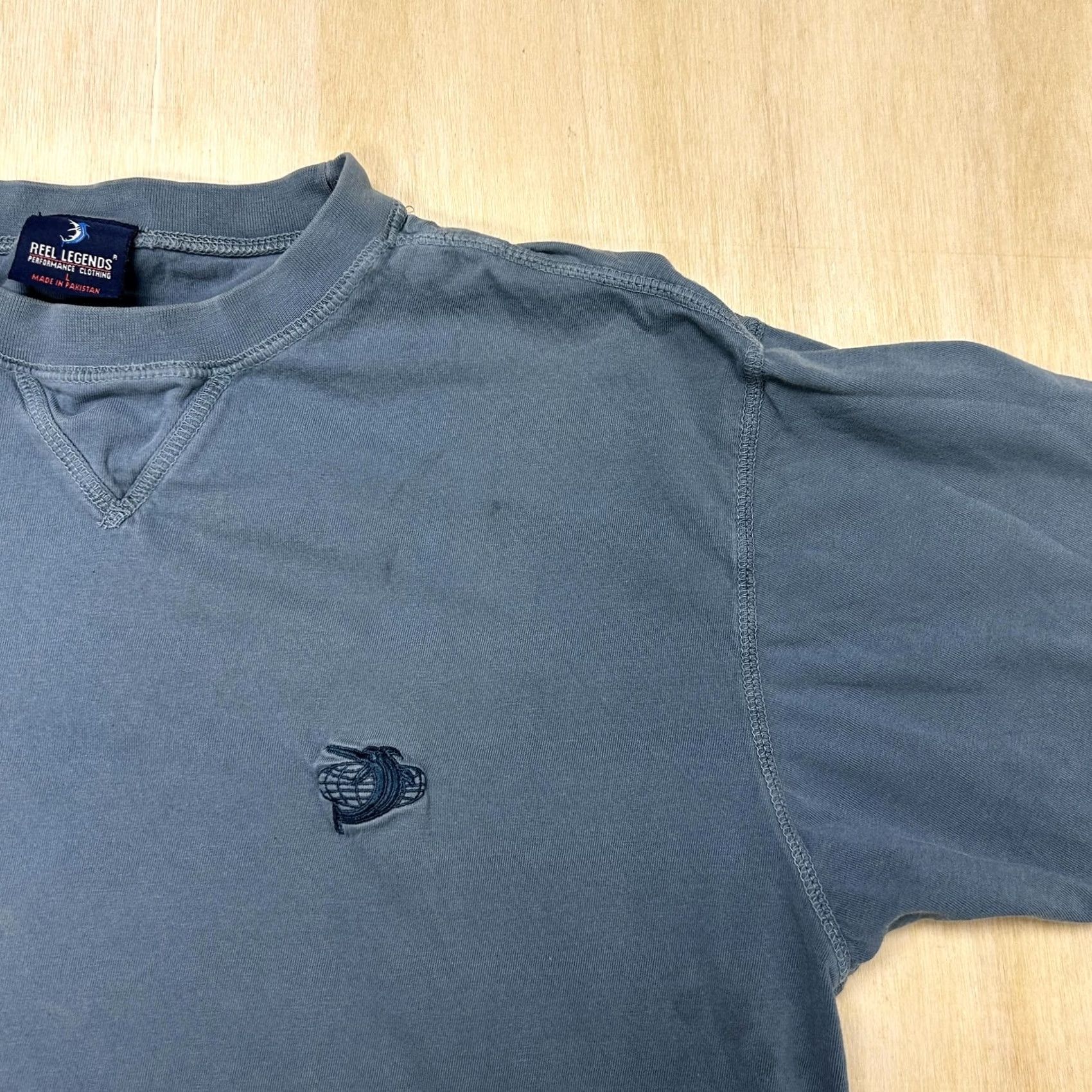 Vintage Reel Legends Fish Shirt Mens Large Blue Embroidered Logo Fishing Tee T-Shirt Size US L / EU 52-54 / 3 - 2 Thumbnail