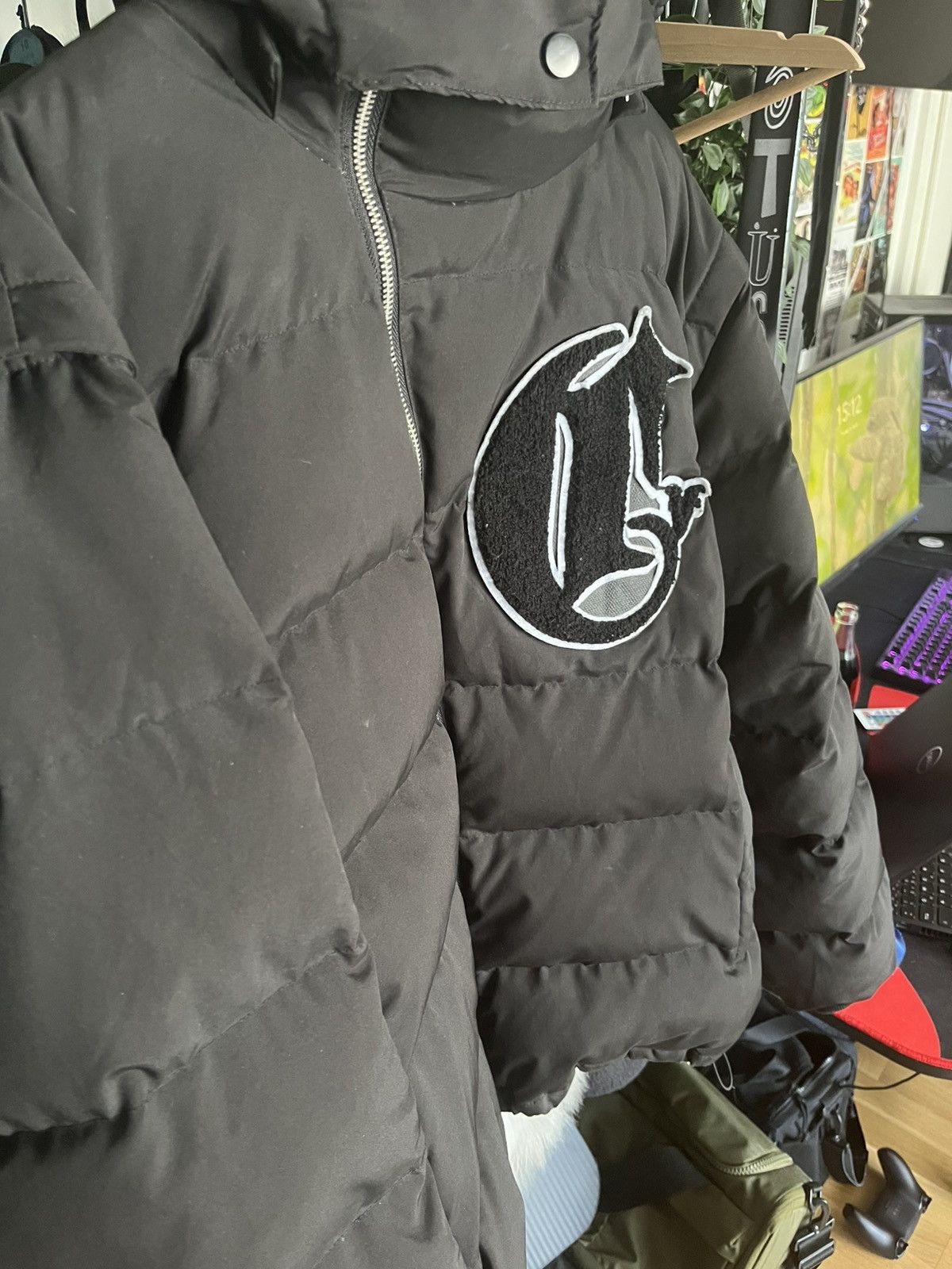 Corvidae Puffer | Grailed