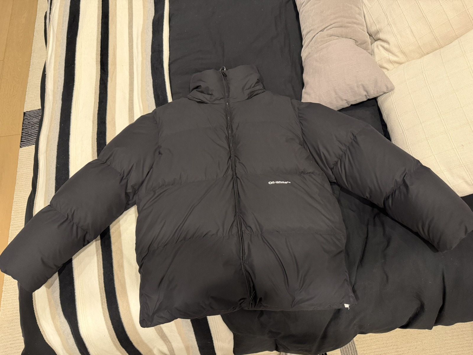 Off-White off-white bounce hooded down puffer Size US L / EU 52-54 / 3 - 2 Thumbnail