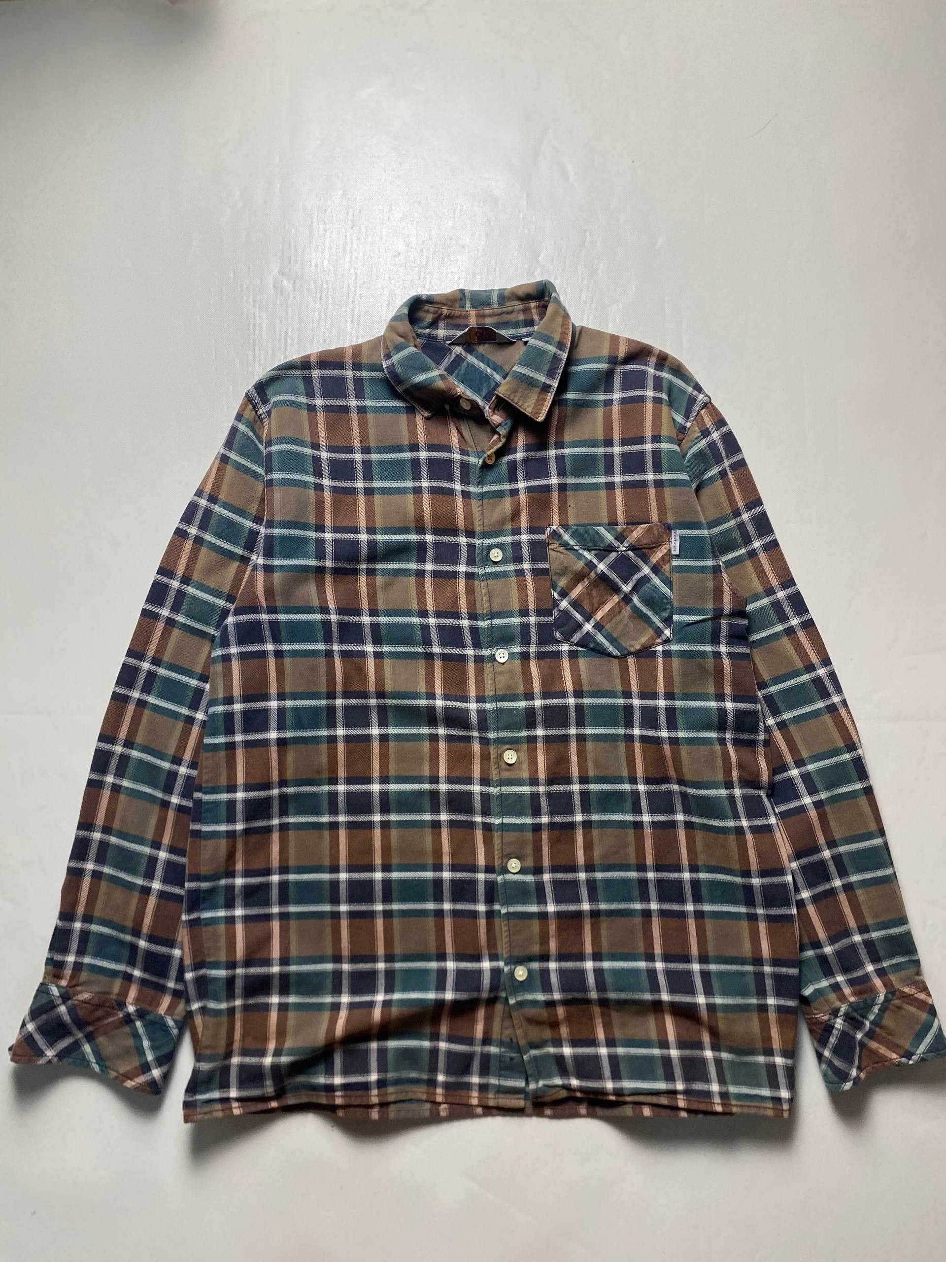 Carhartt Vintage Carhartt Shirts Button Ups Size US L / EU 52-54 / 3 - 1 Thumbnail