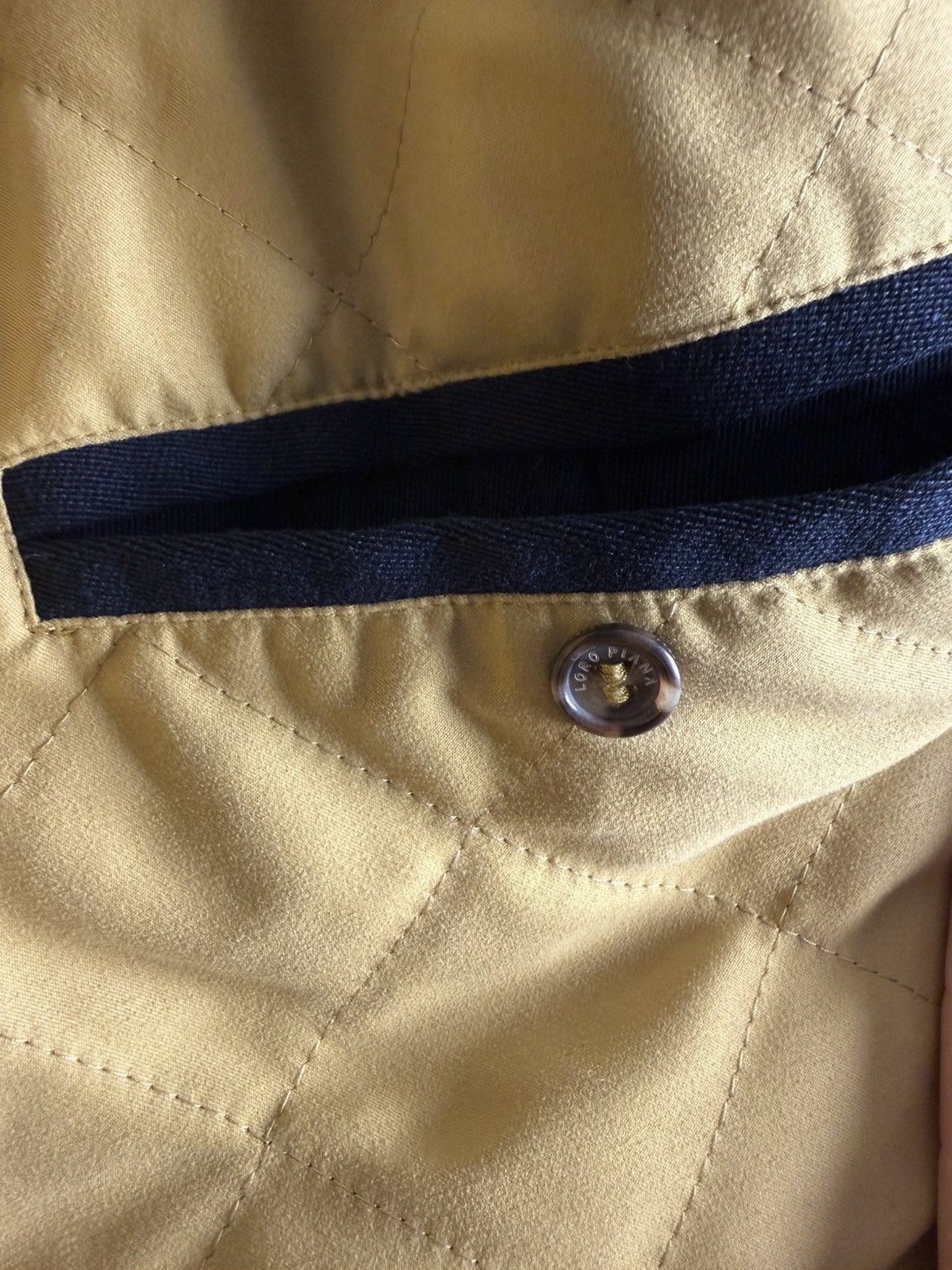 Loro Piana Luxury Loro Piana Storm System Navy Quilted Jacket Size US L / EU 52-54 / 3 - 5 Thumbnail