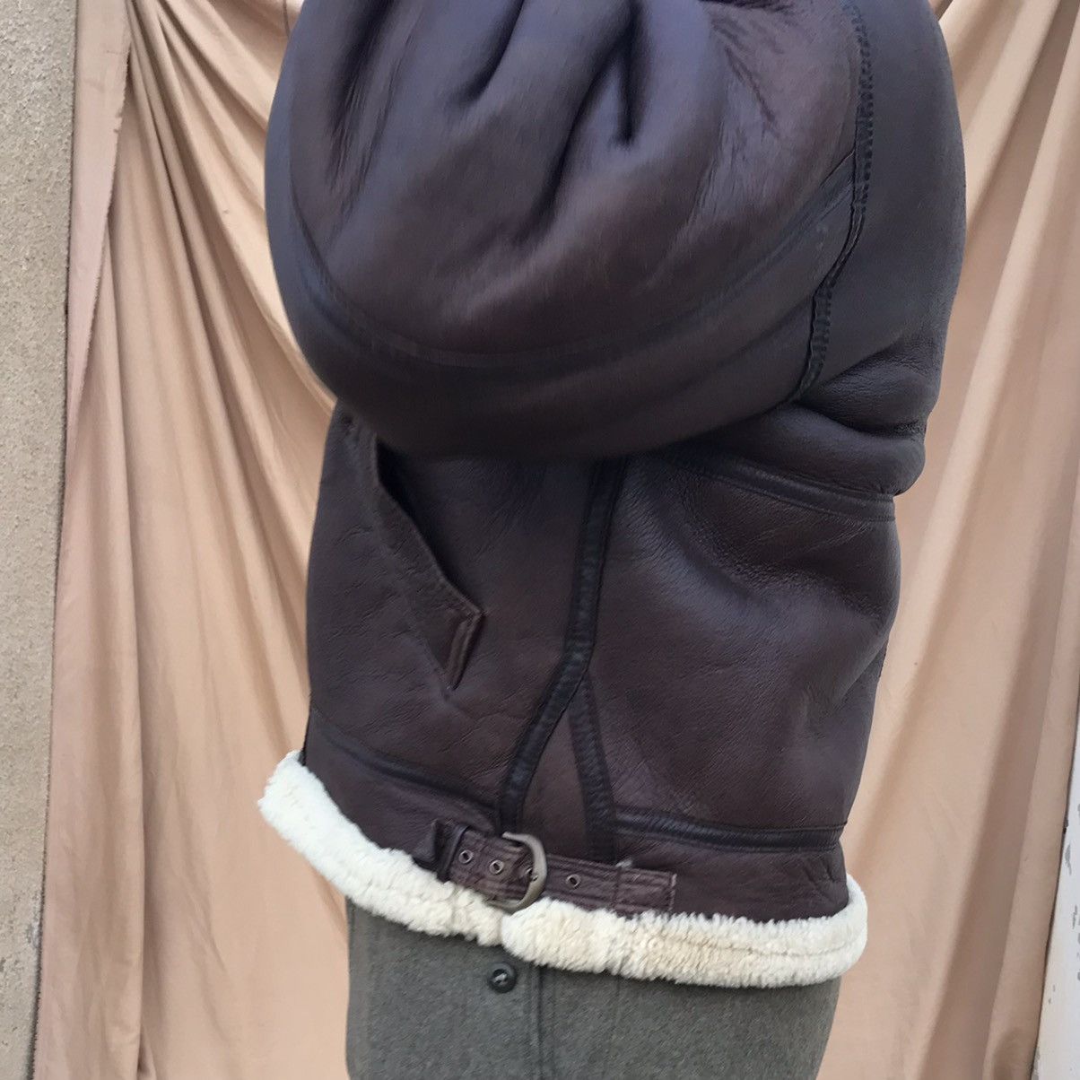 Handmade genuine shearling B3 pure natural sheep skin jacket Size US M / EU 48-50 / 2 - 5 Thumbnail