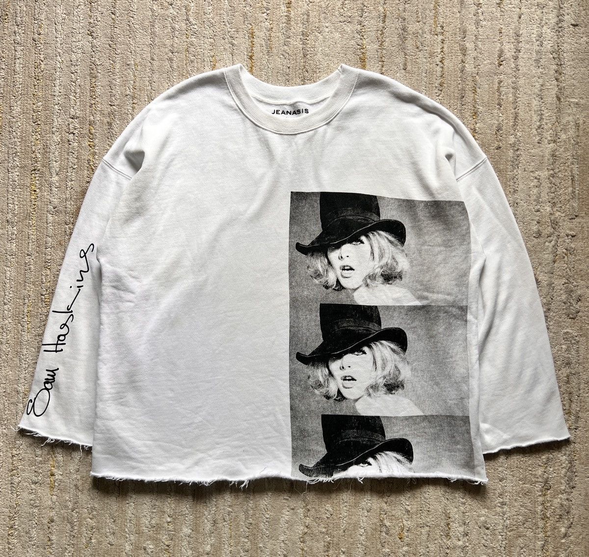 If Six Was Nine × Japanese Brand × Le Grande Bleu (L.G.B.) Sam Haskins “Cowboy Kate” Jeanasis Sweater Size US XL / EU 56 / 4 - 1 Thumbnail