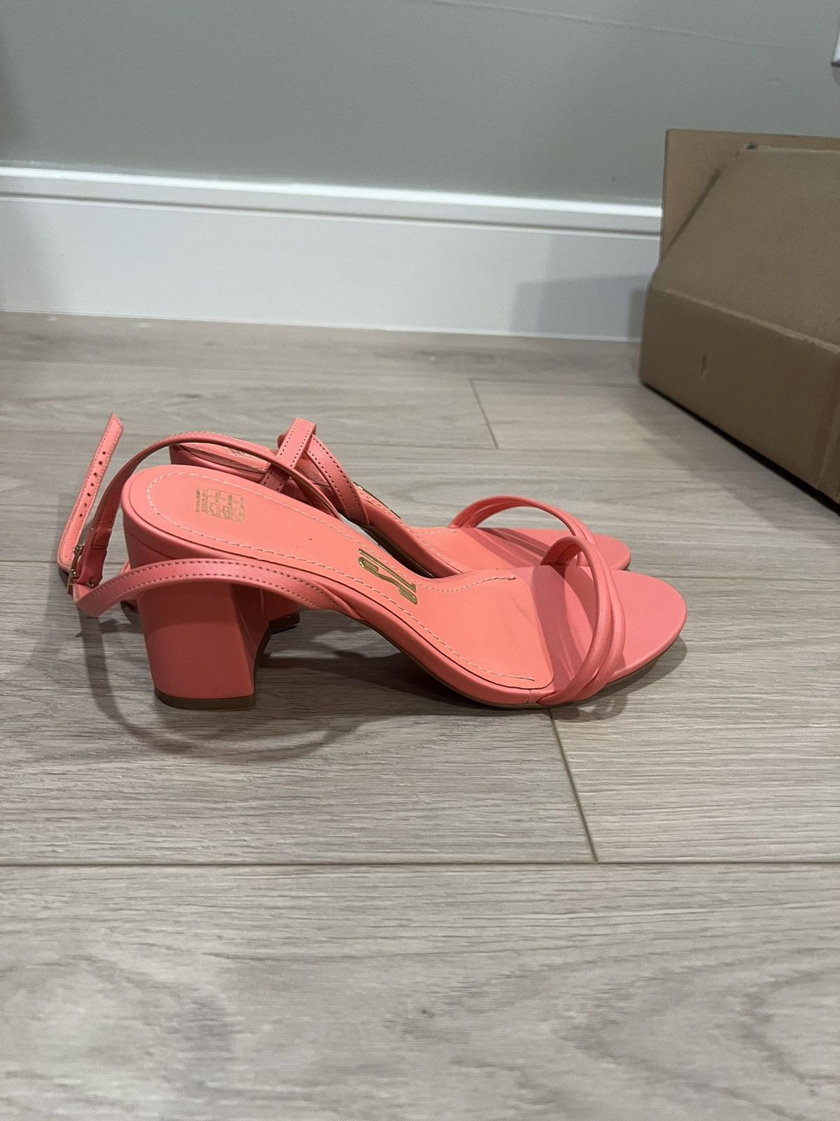 Other Santa Lola heels from brazil never worn Size US 7 / IT 37 - 2 Thumbnail
