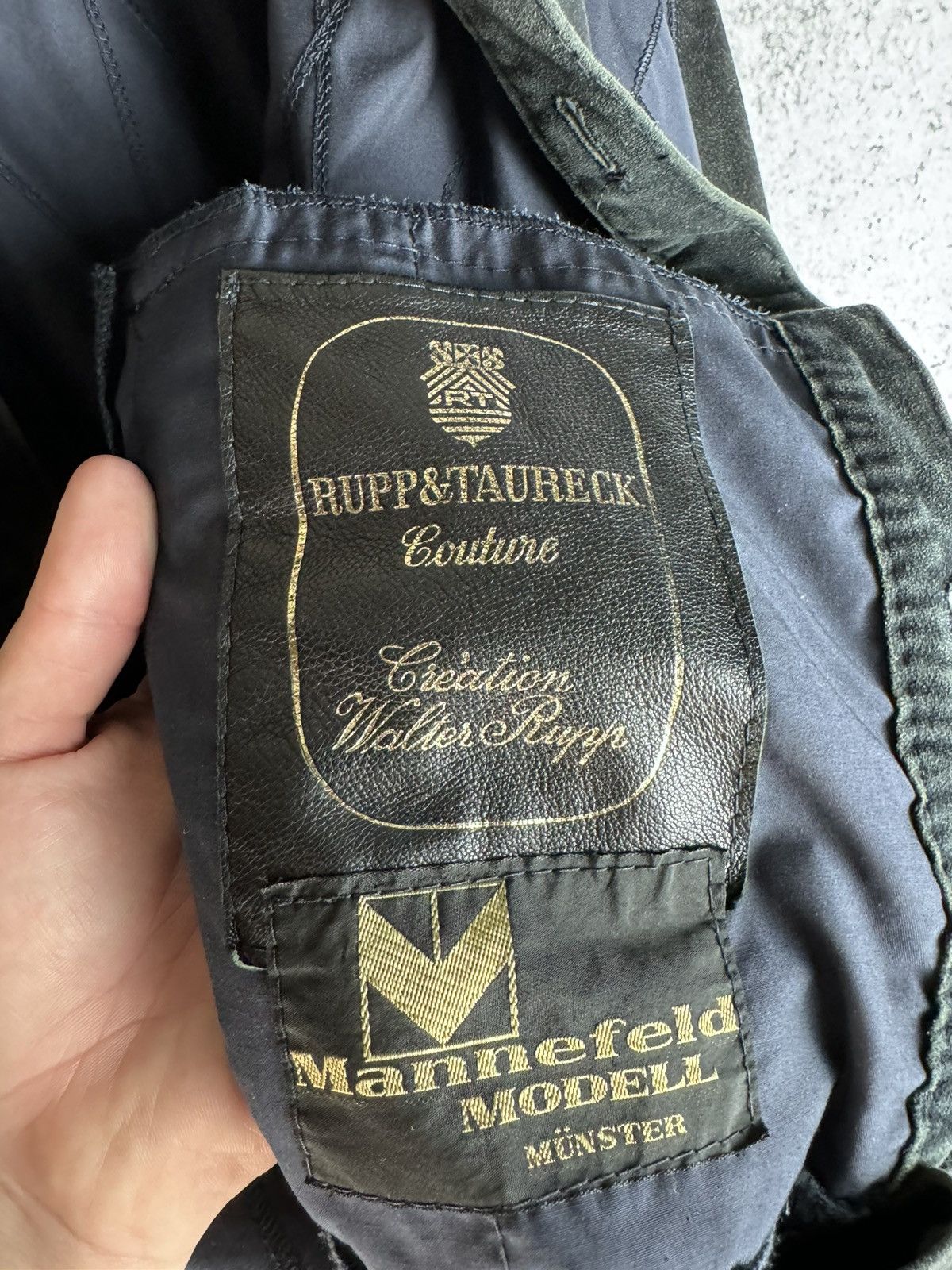 Vintage Vintage leather Designer diamond pattern Biker Jacket Size US M / EU 48-50 / 2 - 4 Thumbnail