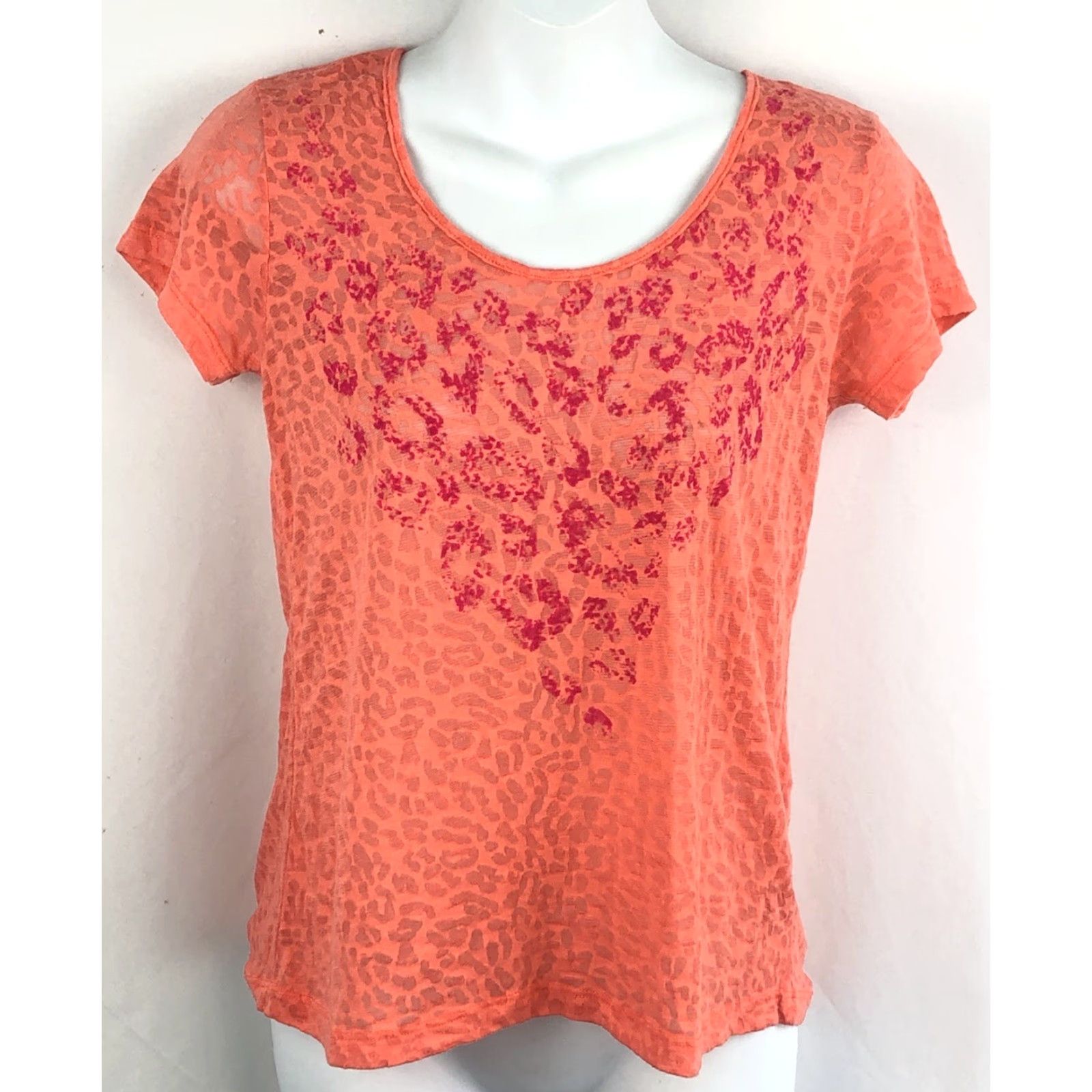Vintage VINTAGE dELiA*s T-Shirt XS Leopard Leopard Print Scoop Neck Short Sleeve Pullover Orange/Pink Cheetah Pleated 90s Womens Size XS / US 0-2 / IT 36-38 - 5 Thumbnail