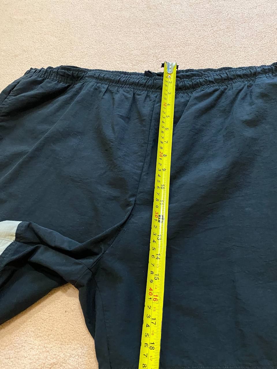 Nike Y2K Vintage Nike shorts logo Size US 36 / EU 52 - 19 Thumbnail