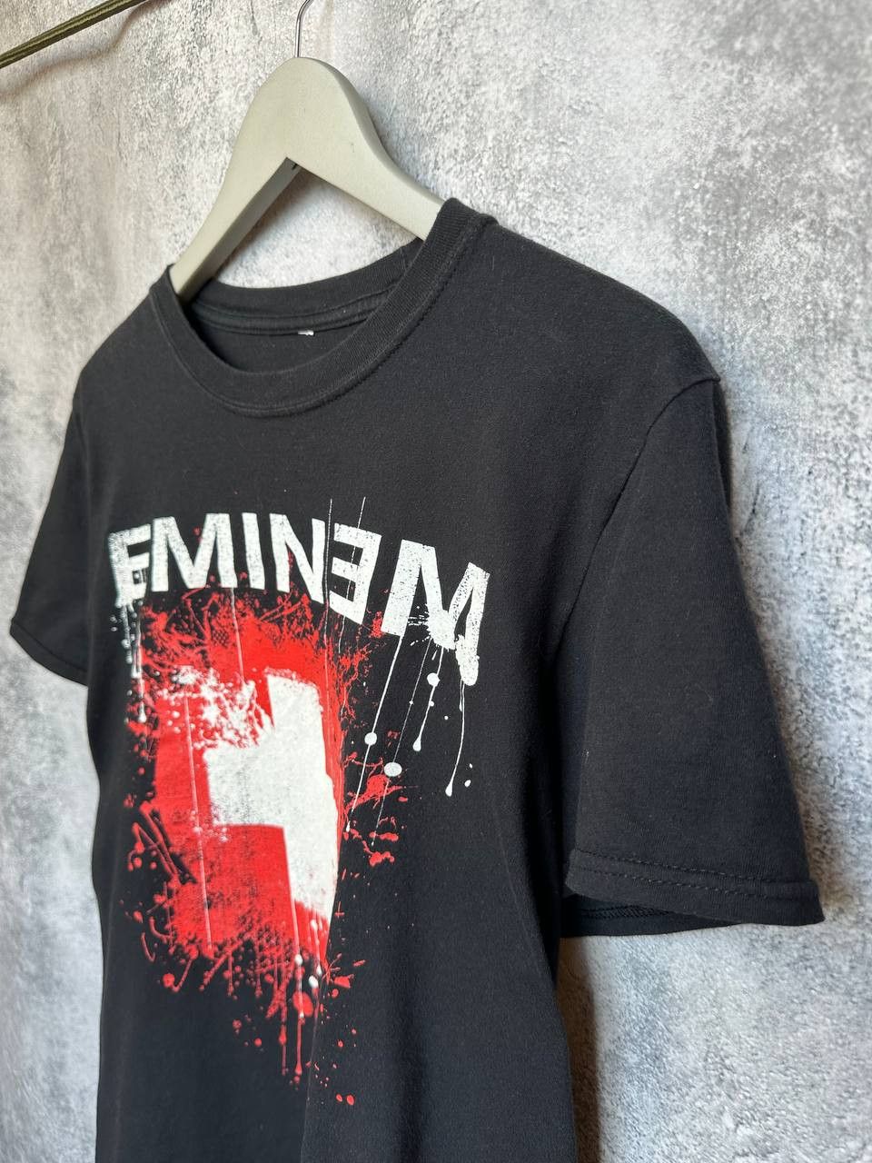 Eminem Vintage EMINEM Recovery Album T Shirt Cross Splattered Logo Size US L / EU 52-54 / 3 - 6 Thumbnail
