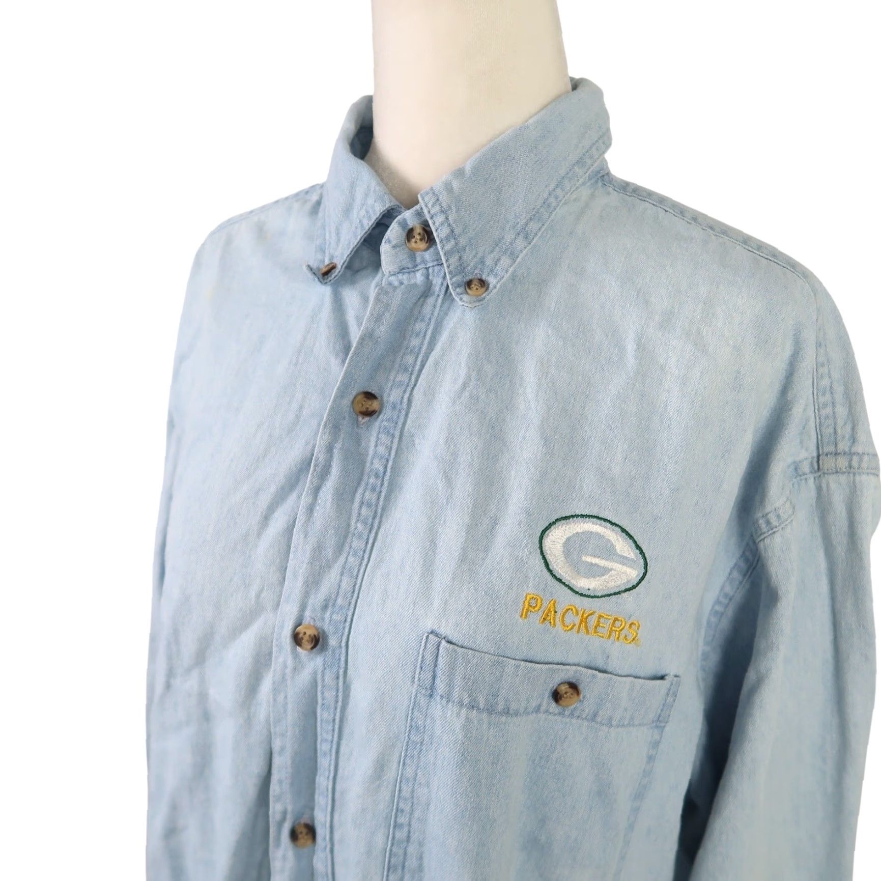 Denime VINTAGE 90s Game Day Green Bay Packers light wash denim shirt Mens M Blue Long Sleeve Button-Up Embroidered NFL Football team Cotton Cotton Shirt Size US M / EU 48-50 / 2 - 2 Thumbnail