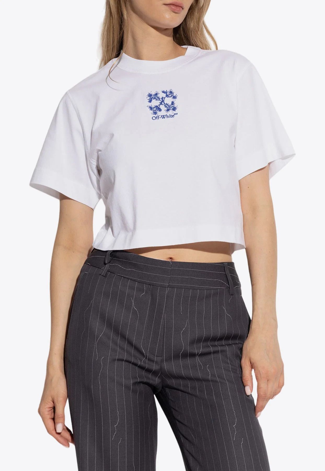 Off-White o1s22i1n0824 Arrow Embroidered Cropped T-Shirt in White Size XS / US 0-2 / IT 36-38 - 5 Thumbnail