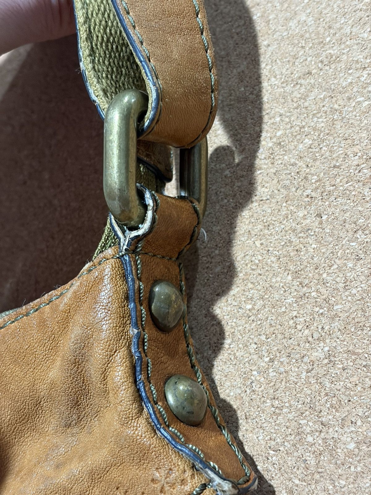Fossil Fossil Hobo Bag Leather Canvas Floral Embossed Shoulder Zip Size ONE SIZE - 7 Thumbnail