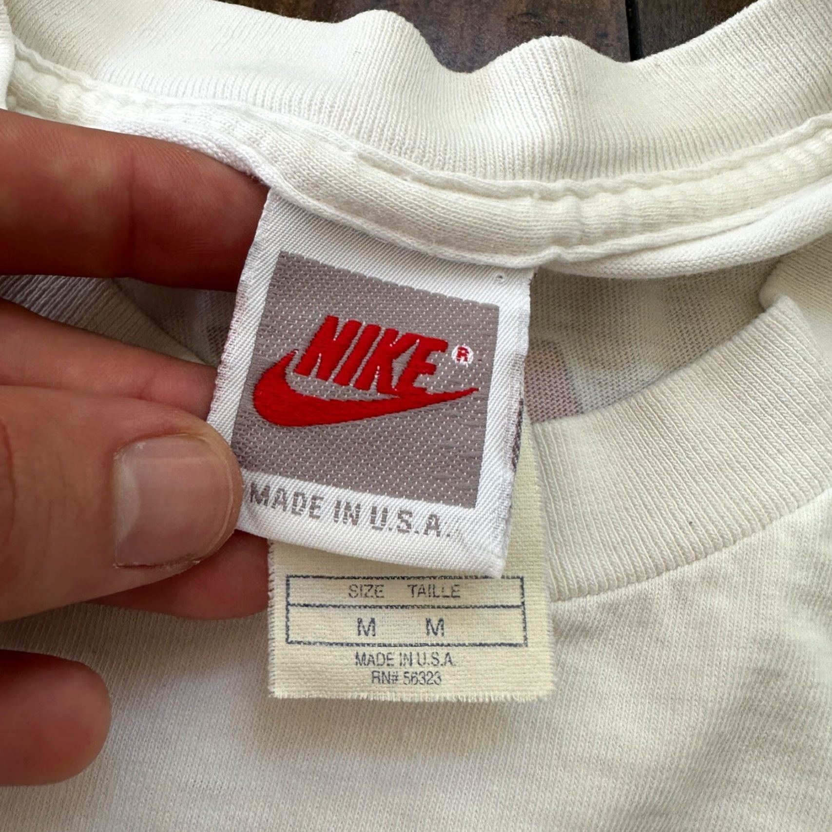 Nike VINTAGE Nike Urban Jungle Gym T Shirt White M Men Crew Neck Short Sleeve Nike Swoosh Basic Tee Movie Promo 90s Vintage Theme Mens Size US M / EU 48-50 / 2 - 6 Thumbnail