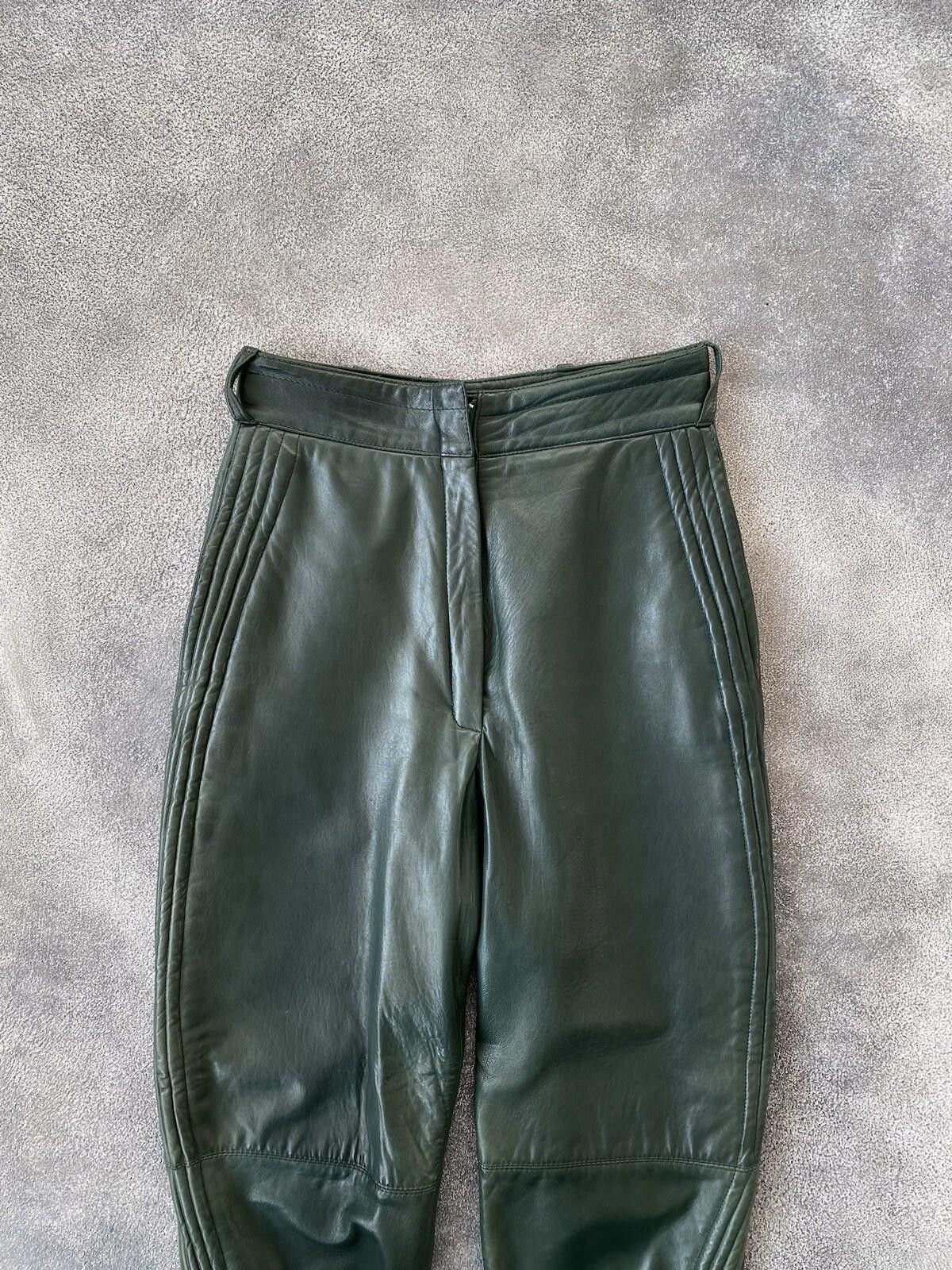 Versace 1970’s Gianni Versace Biker Leather Pants Vintage Women Size 32" / US 10 / IT 46 - 6 Thumbnail