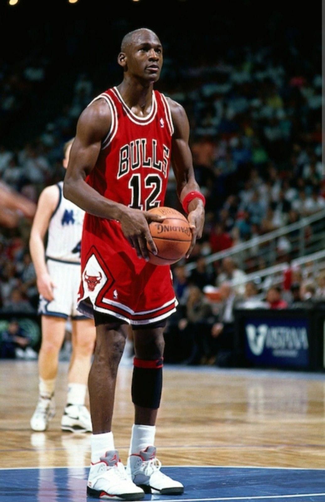 Mitchell & Ness Michael Jordan (Mitchell/Ness)-(Bulls)-(Jersey)-(XL)-$100 Size US XL / EU 56 / 4 - 2 Thumbnail
