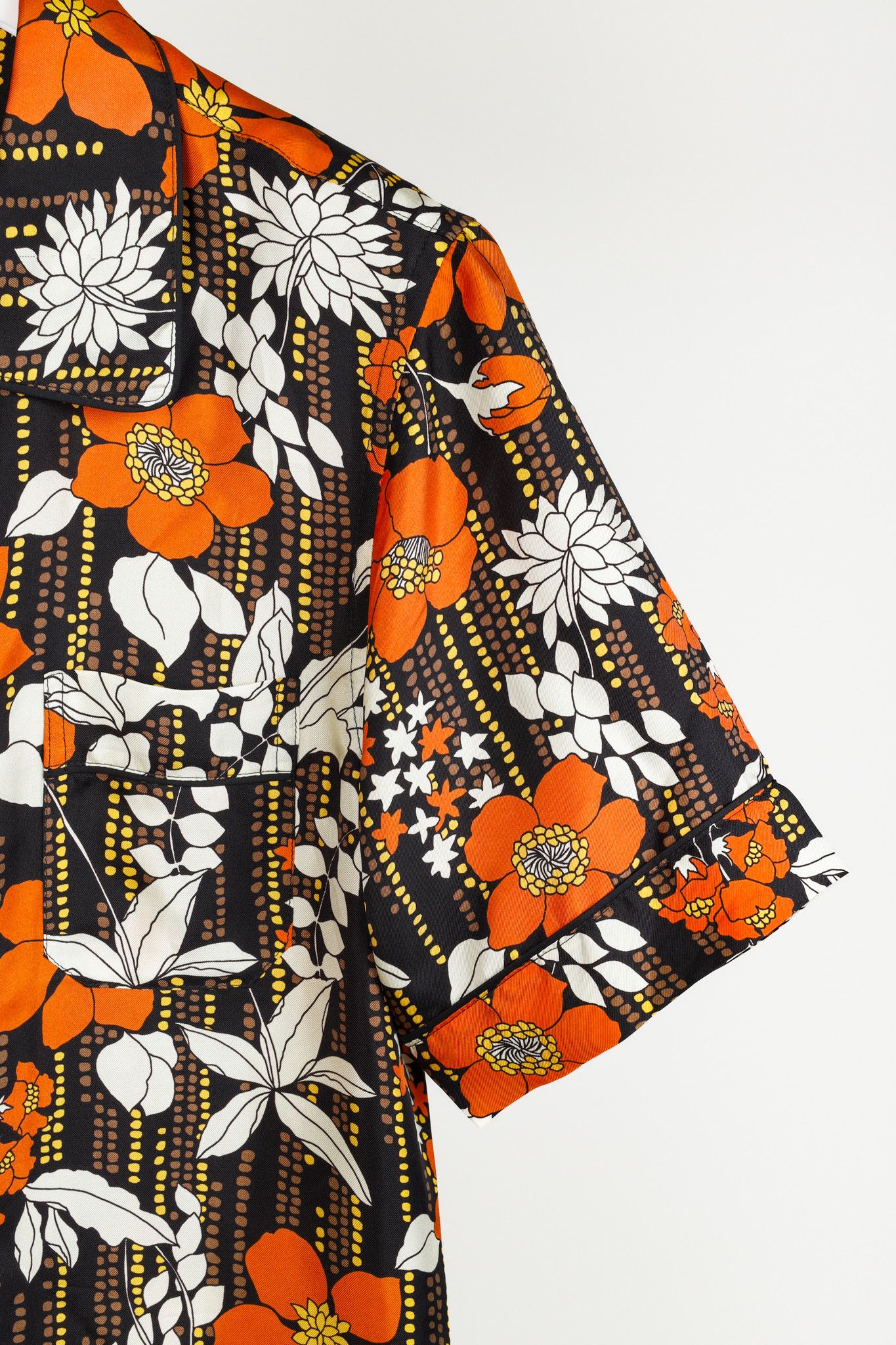 Prada Prada 2018 Orange Silk Hawaiian Print Bowling Shirt Size S / US 4 / IT 40 - 6 Thumbnail