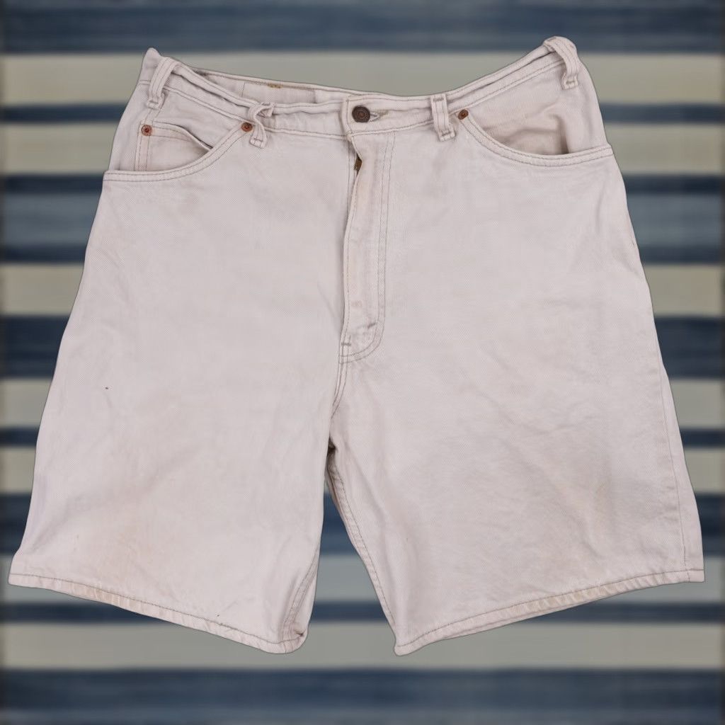 Levi's VINTAGE Levi's 550 Orange Tab Denim Shorts Jeans Shorts Mens 34 Tan 9/10 Regular 34x9 Size US 34 / EU 50 - 1 Thumbnail