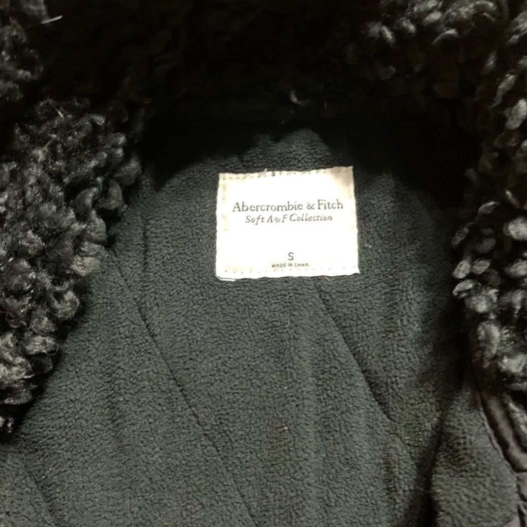 Abercrombie & Fitch Abercrombie & Fitch Vest Black Small Women Fleece Polyest er Soft Collection Basic Jacket (S) Size S / US 4 / IT 40 - 4 Thumbnail