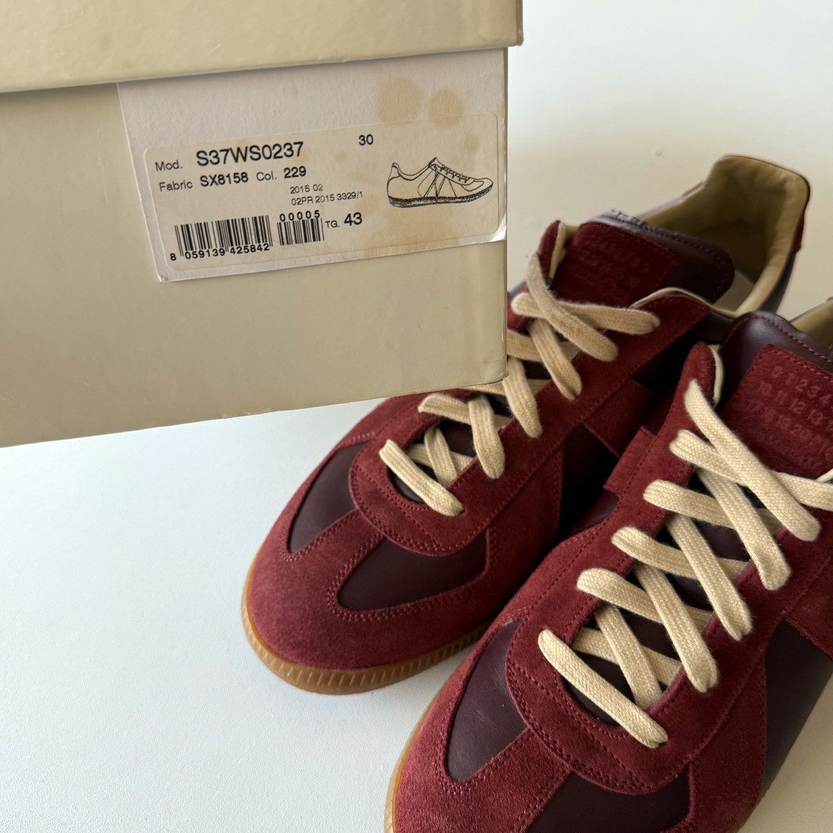Maison Margiela 2015 Maison Margiela Burgundy Oxblood GATs Size US 10 / EU 43 - 20 Thumbnail