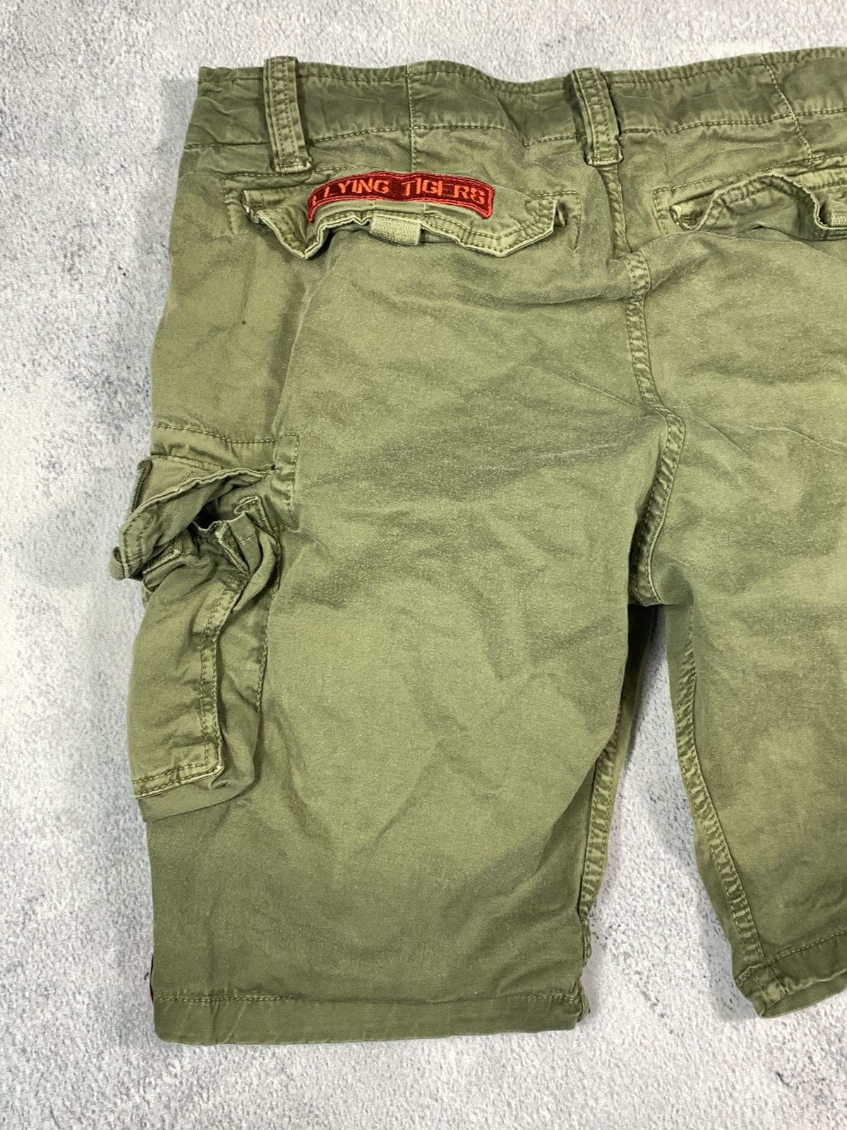 Alpha Industries × Vintage Vintage Y2K Alpha Industries faded cargo shorts size 33 Size US 33 - 10 Thumbnail