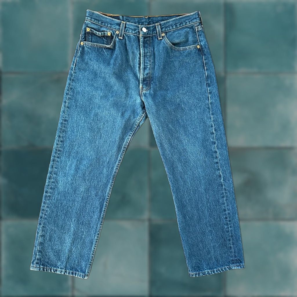 Levi's VTG Levi's 501 XX Jeans Denim Straight 34x30 Men USA 90s Capris Style Button Fly Vintage Levi's 501 Series Mens Jeans 34x30 Blue Size US 34 / EU 50 - 1 Thumbnail